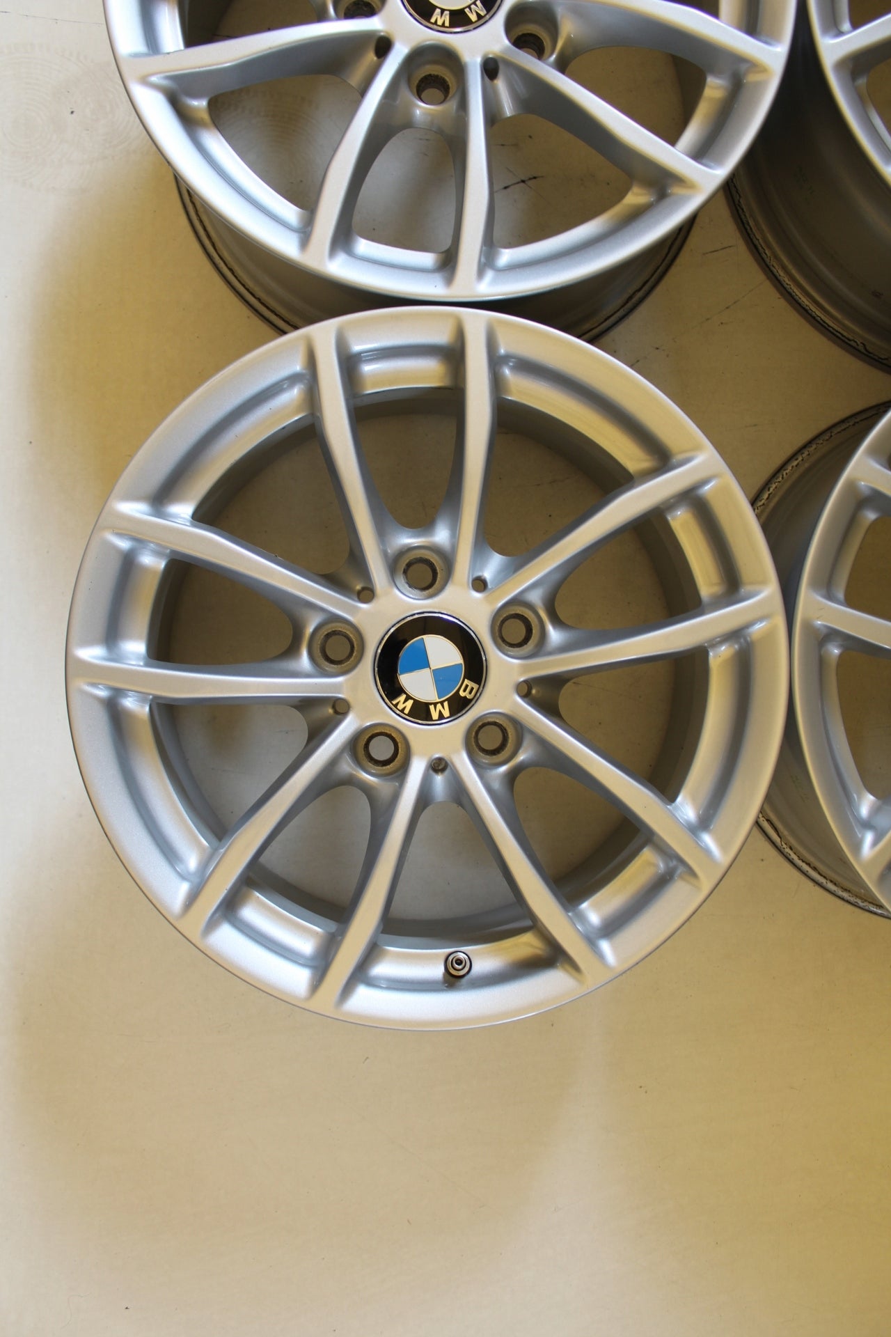 Alu Felge BMW F20 F23 F21 F20 F21 F22 F22 F23 X1 16 Zoll 7.0J 5x120 31ET 6796202