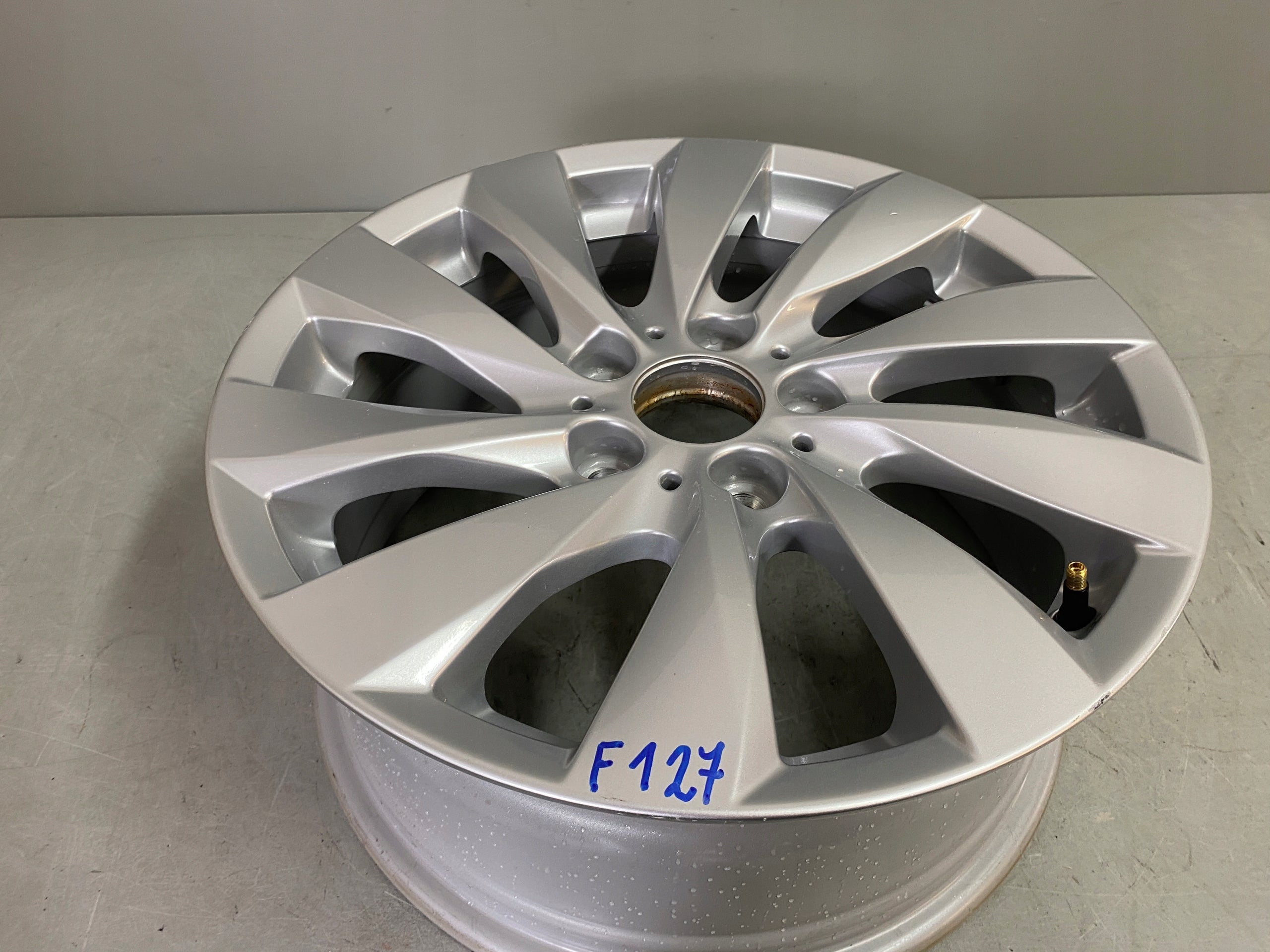 1x Alu Felge BMW F20 F21 F20 F21 F22 X1 17 Zoll 7.5J 5x120 43ET 6796206