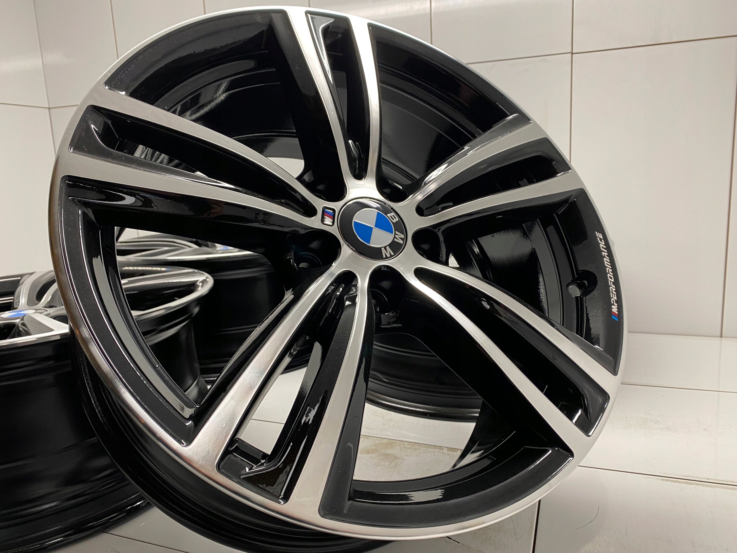 Alu Felge BMW F30 M3 X1 F31 F30 F31 Aluminum rim 19 Zoll 8.0J 5x120 36ET