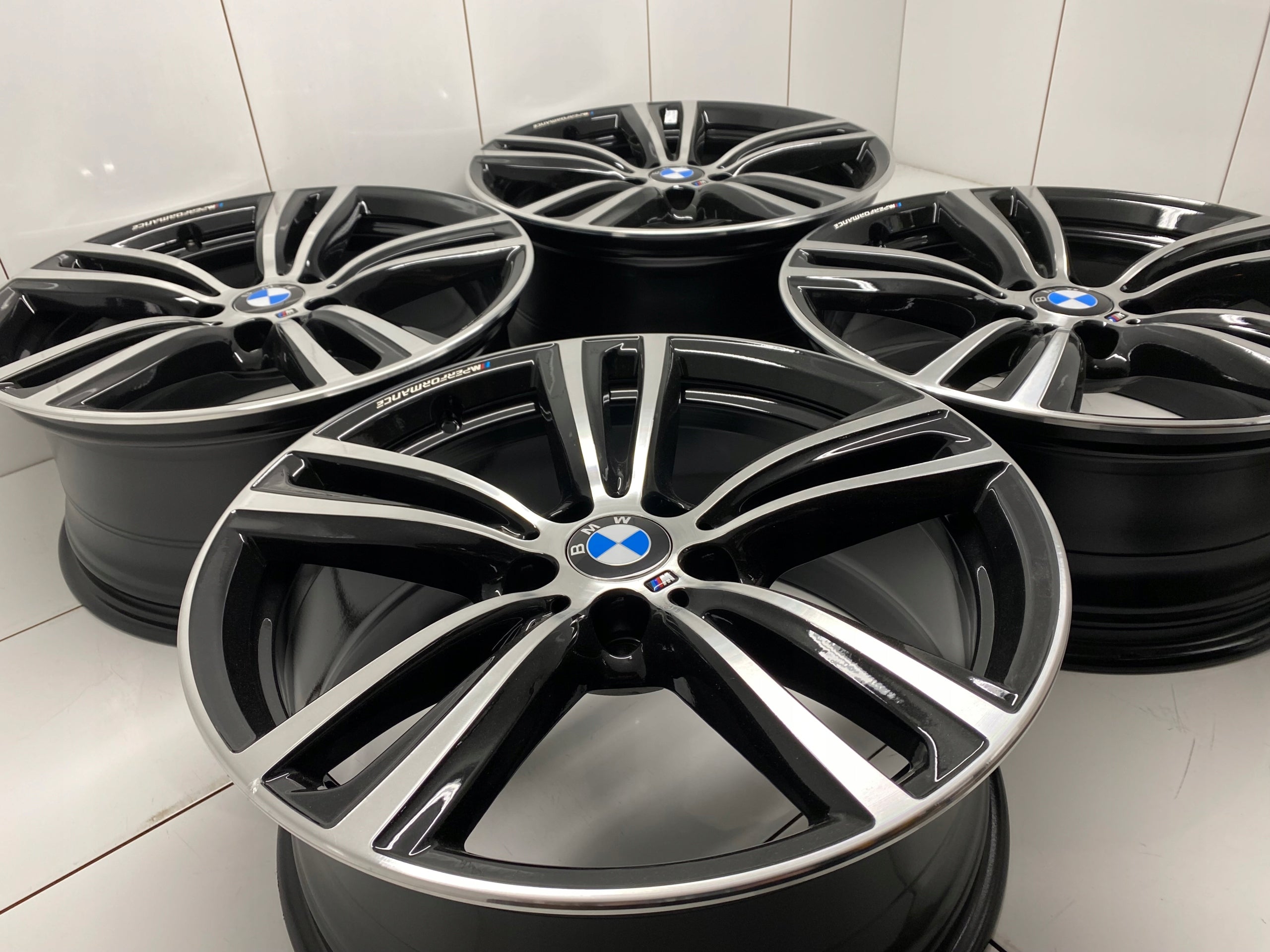 Alu Felge BMW F30 M3 X1 F31 F30 F31 Aluminum rim 19 Zoll 8.0J 5x120 36ET