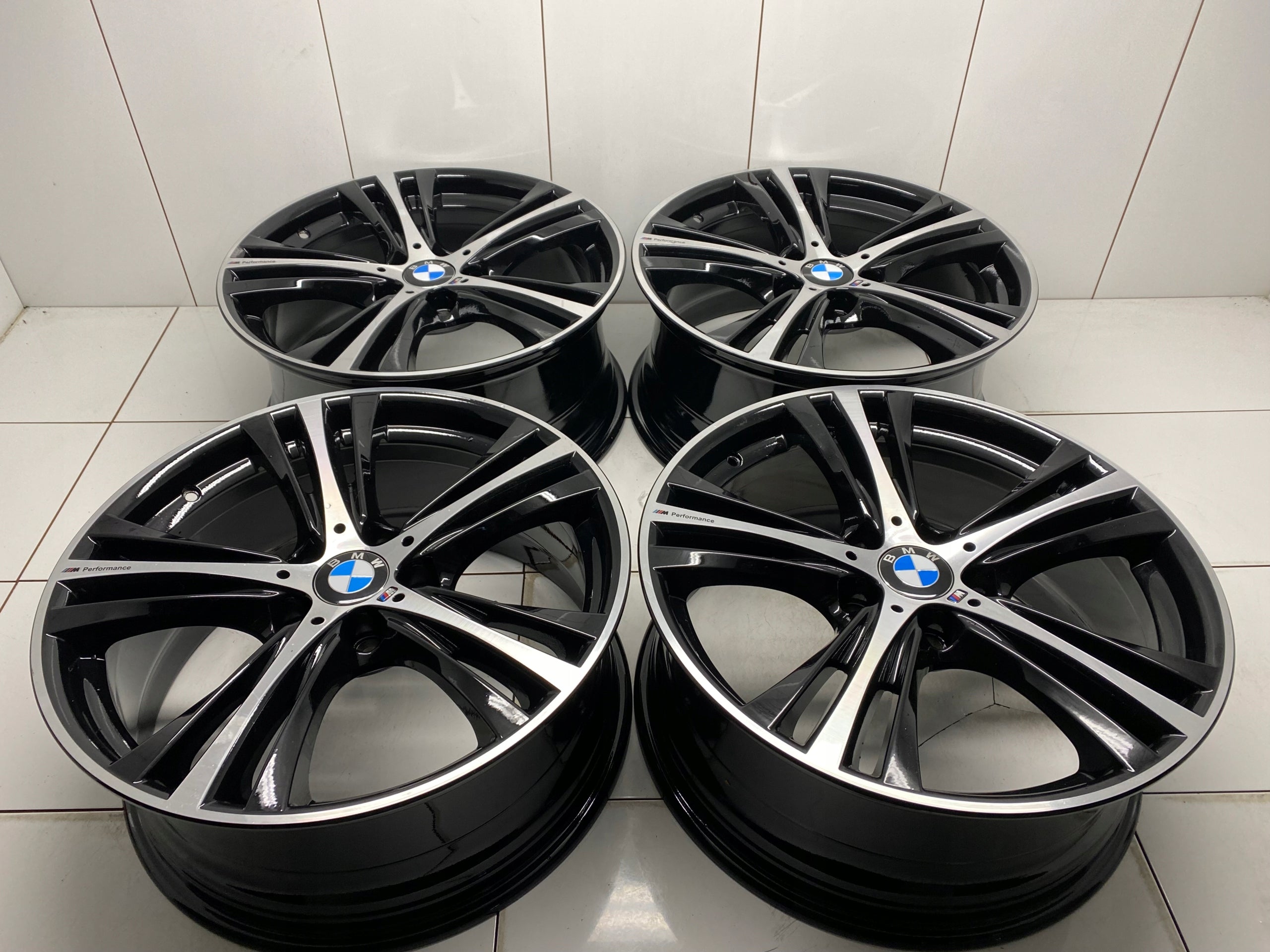 Alu rim BMW F30 M3 X1 F31 F30 F31 Aluminum rim 19 inch 8.0J 5x120 36ET 