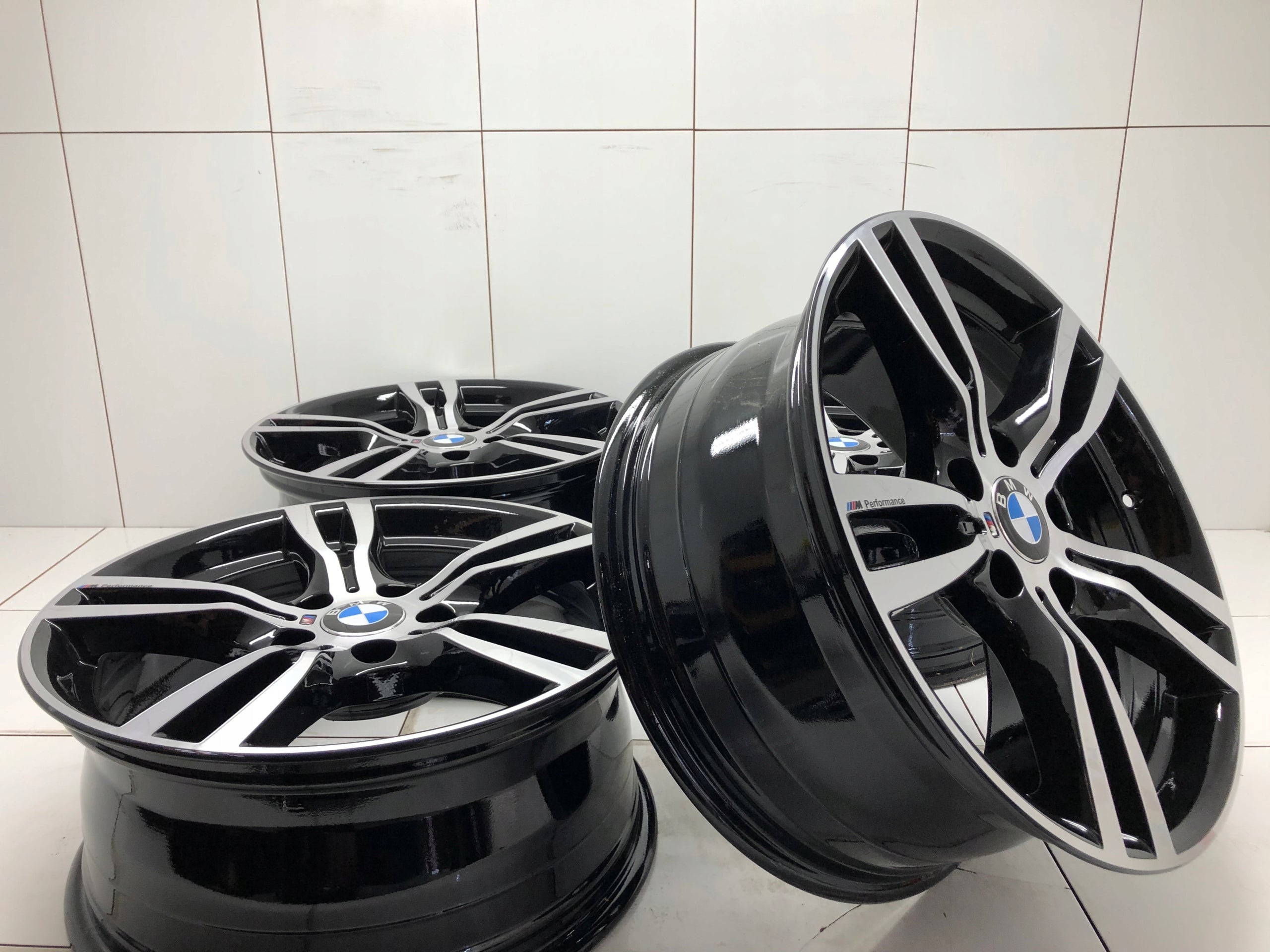 Alu Felge BMW F30 F31 X1 F30 F31 Aluminum rim 18 Zoll 8.0J 5x120