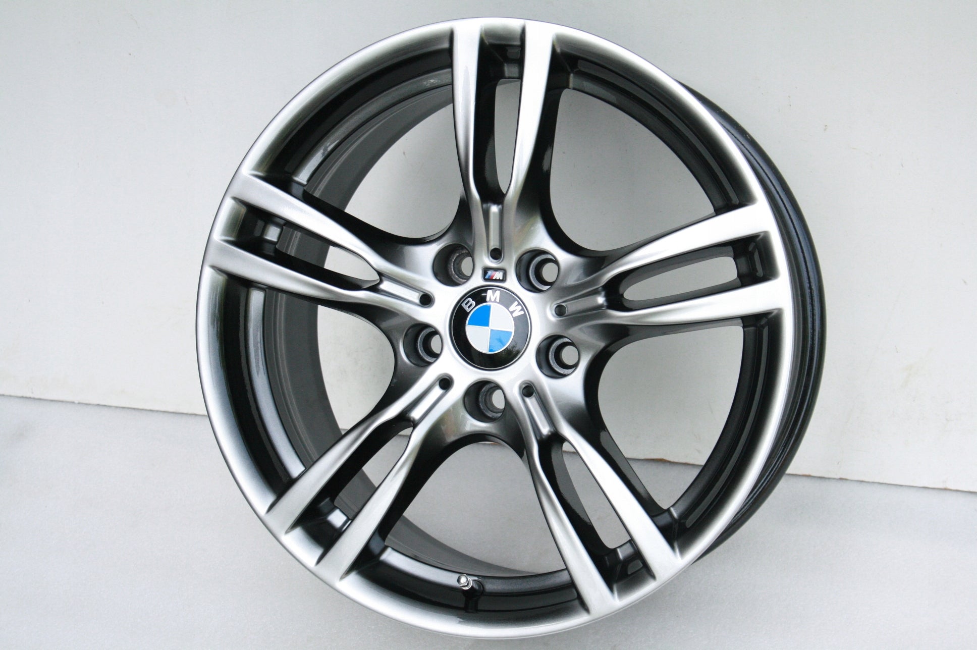 Alu Felge BMW F30 X1 Aluminum rim 18 Zoll 8.0J 5x120 34ET 7845880