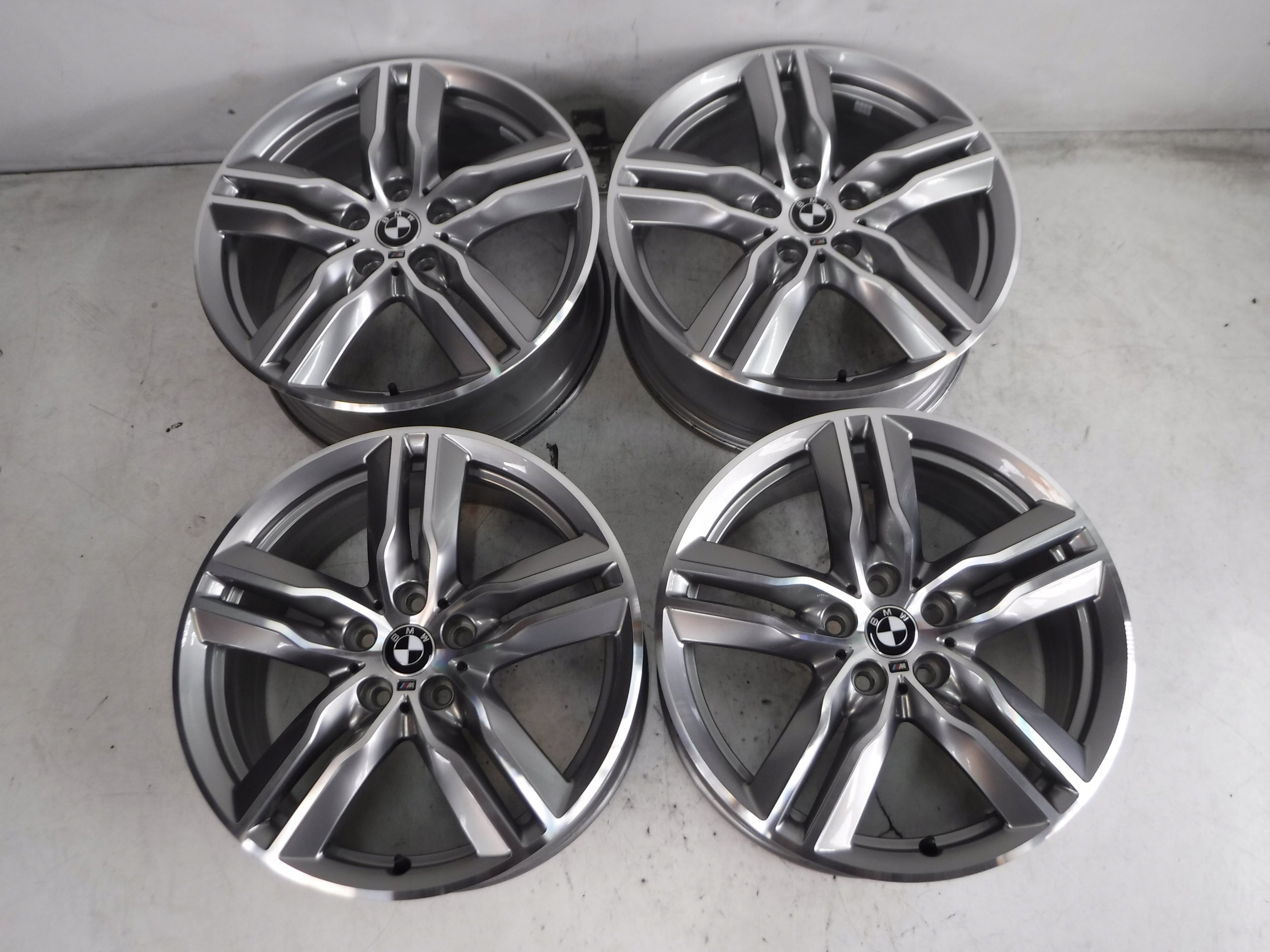 Alu Felge BMW X2 M5 X2 F39 F39 F48 X1 18 Zoll 7.5J 5x112 51ET 7850456