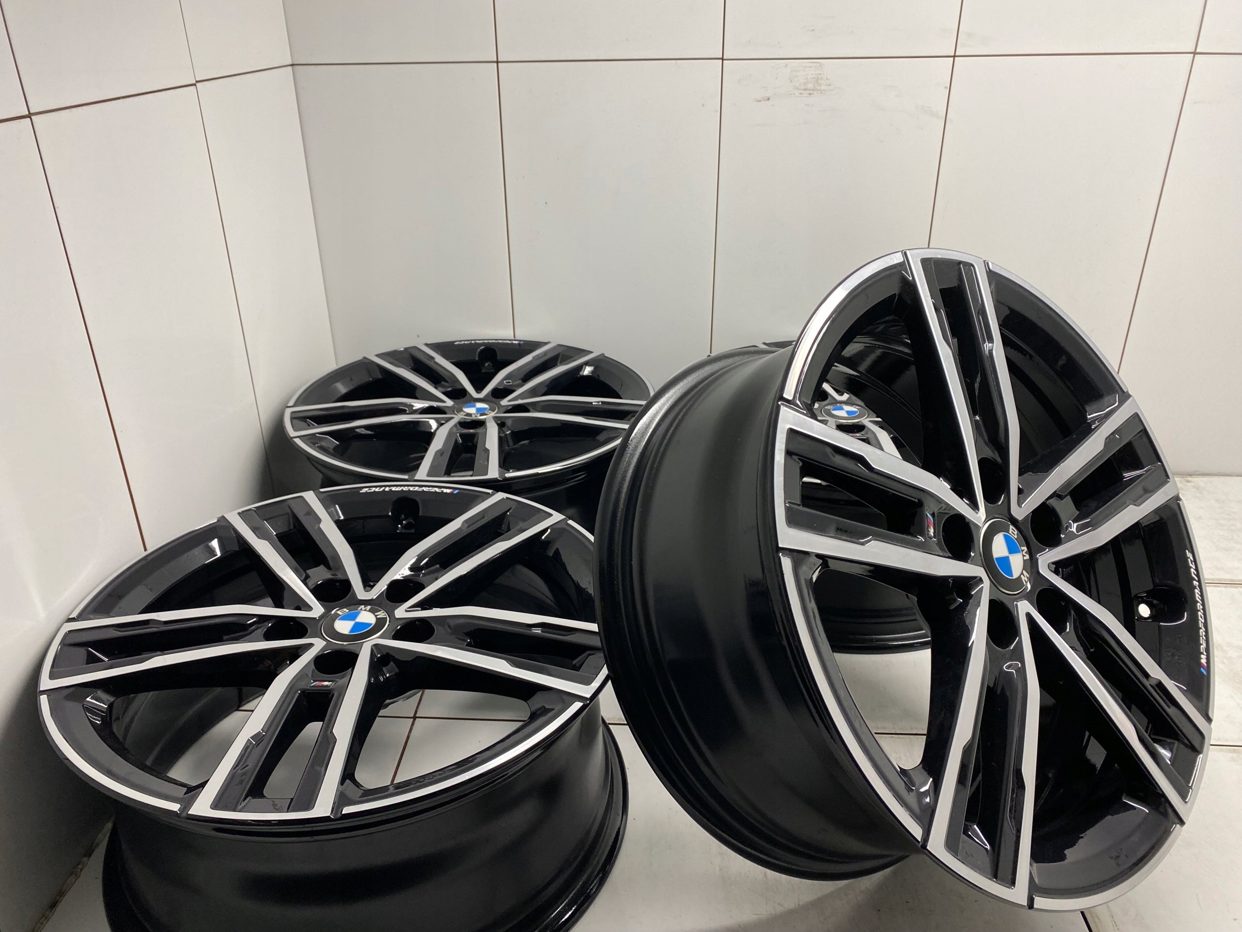 Alu Felge BMW F40 G20 X1 Aluminum rim 17 Zoll 7.5J 5x112 54ET