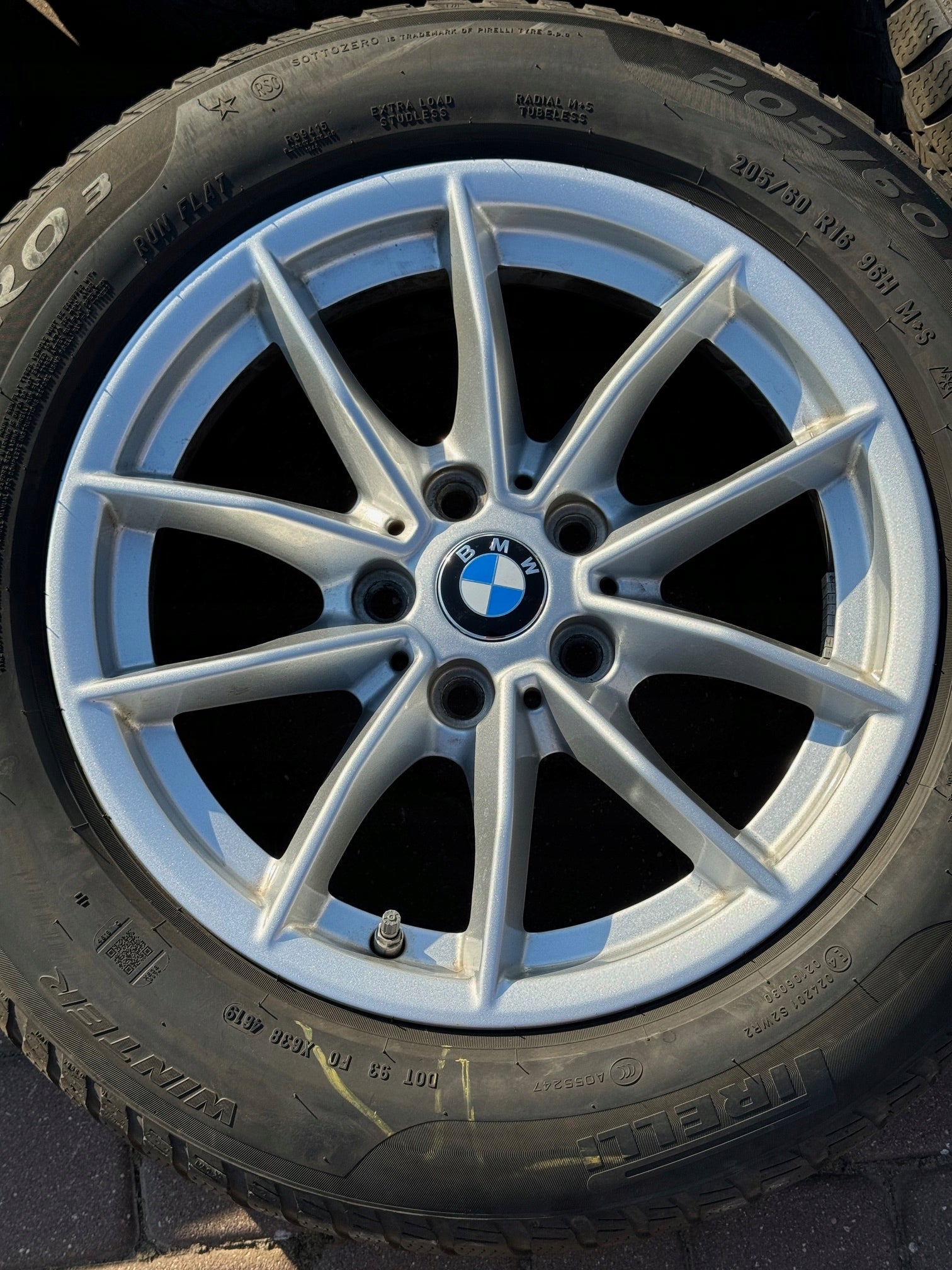 Alu Felge BMW G20 G21 F45 F45 F46 F46 G21 G22 G42 X1 G20 16 Zoll 6.5J 5x112 22ET 6876921