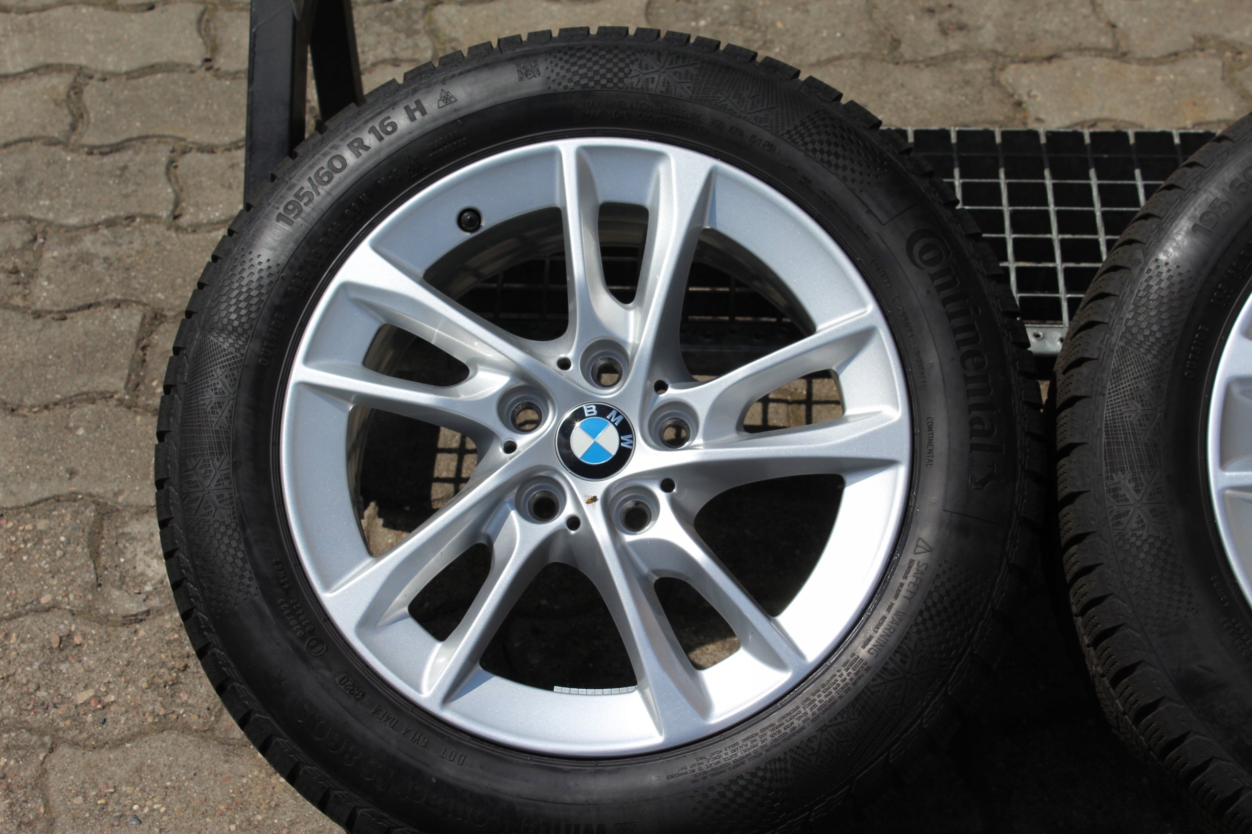 Alu Felge BMW F46 X1 F45 F45 F46 Aluminum rim 16 Zoll 7.0J 5x112 47ET 6855083