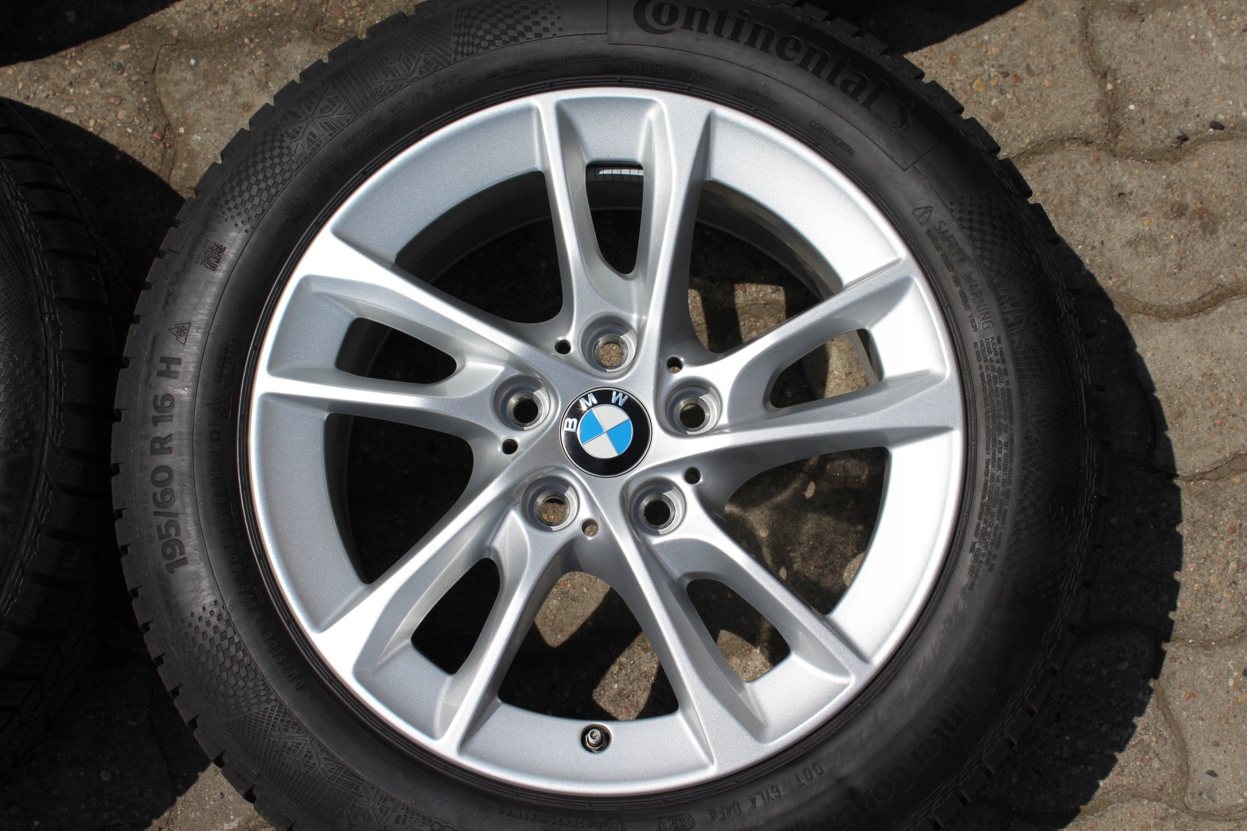 Alu Felge BMW F46 X1 F45 F45 F46 Aluminum rim 16 Zoll 7.0J 5x112 47ET 6855083