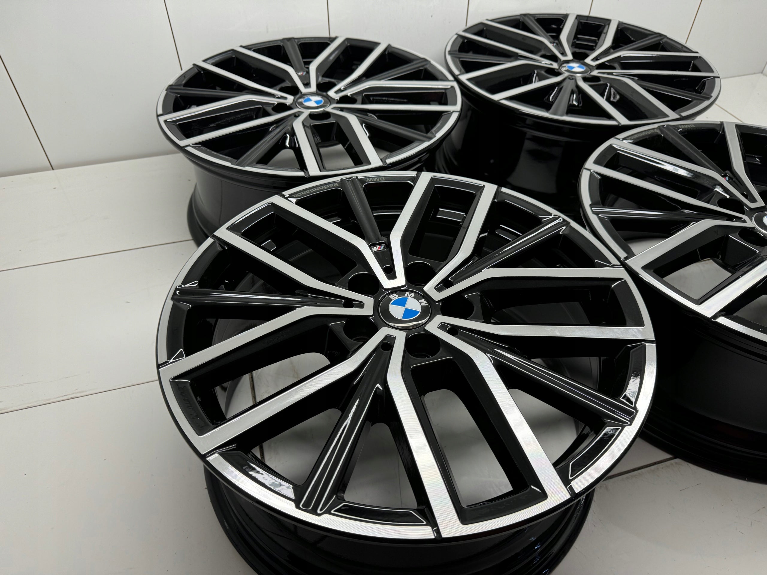 Alu Felge BMW X2 F48 F45 X1 Aluminum rim 18 Zoll 7.5J 5x112 50ET 6891179