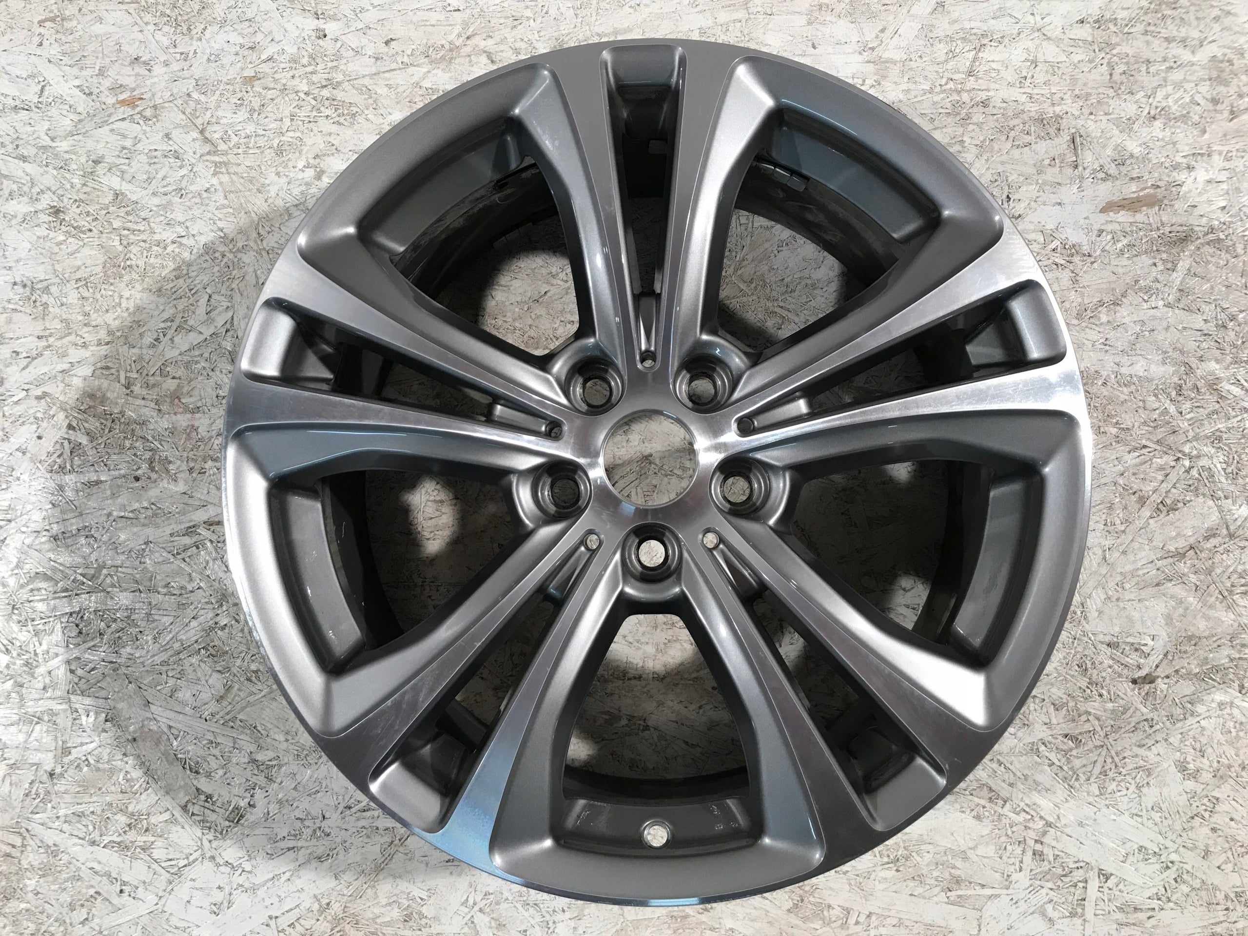 1x Alu Felge BMW F48 X1 F48 X1 Aluminum rim 18 Zoll 7.5J 5x120 51ET