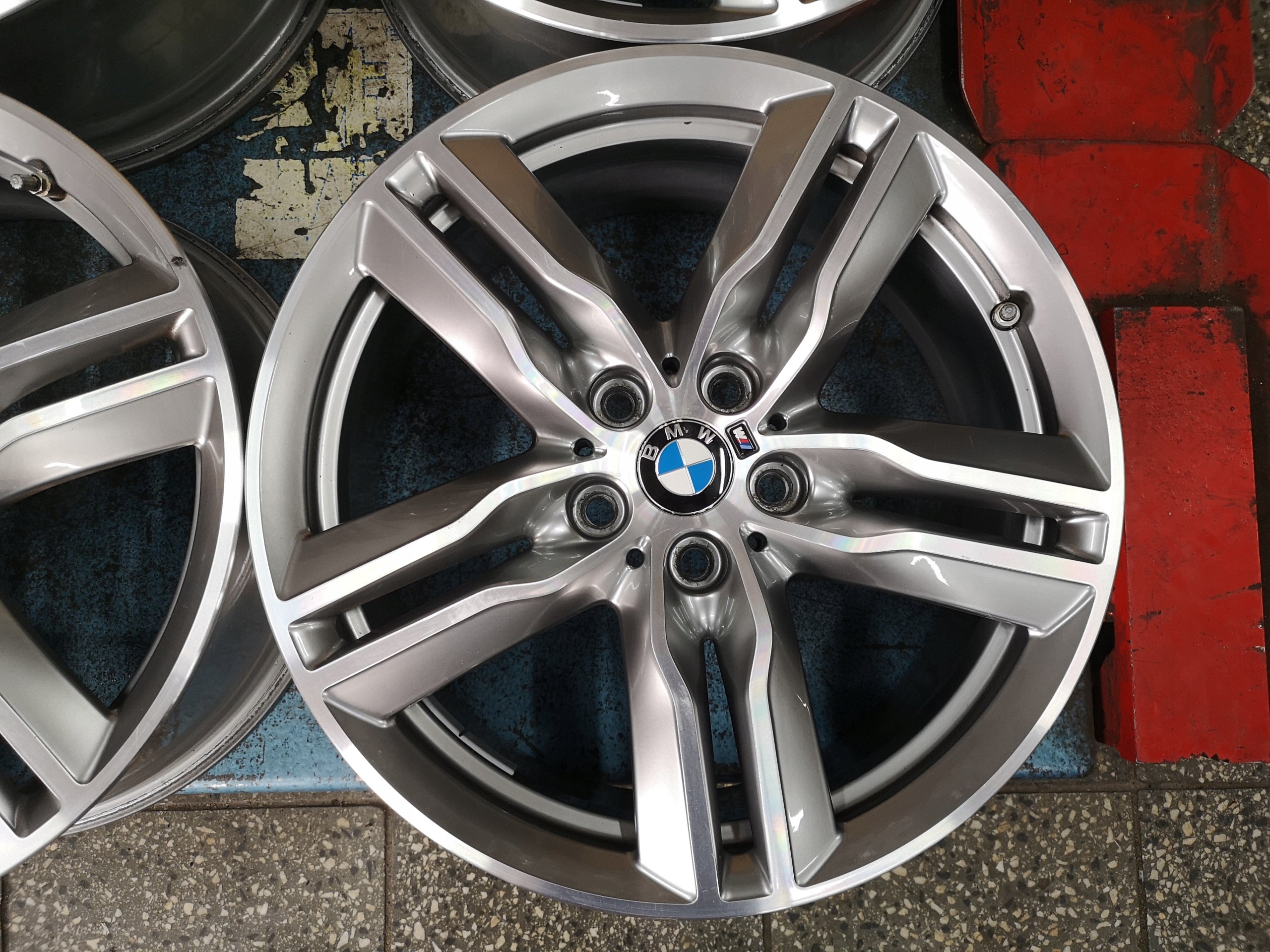 Alu Felge BMW X1 F48 F48 X1 Aluminum rim 18 Zoll 7.5J 5x112 51ET 7850456