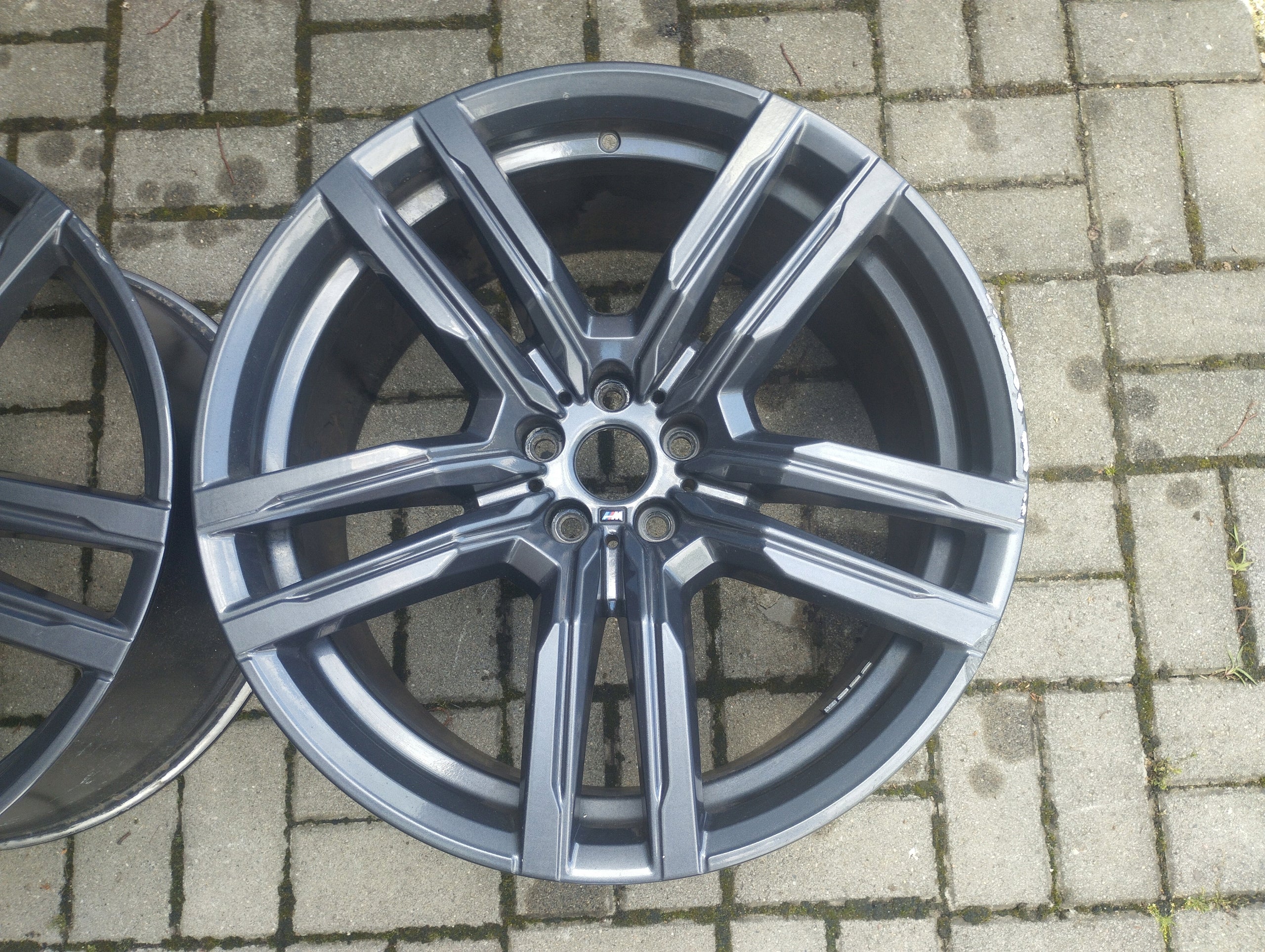 1x Alu Felge BMW X6 F95 X5M F96 X5 X6M X1 21 Zoll 11.0J 5x112 48ET 8090795