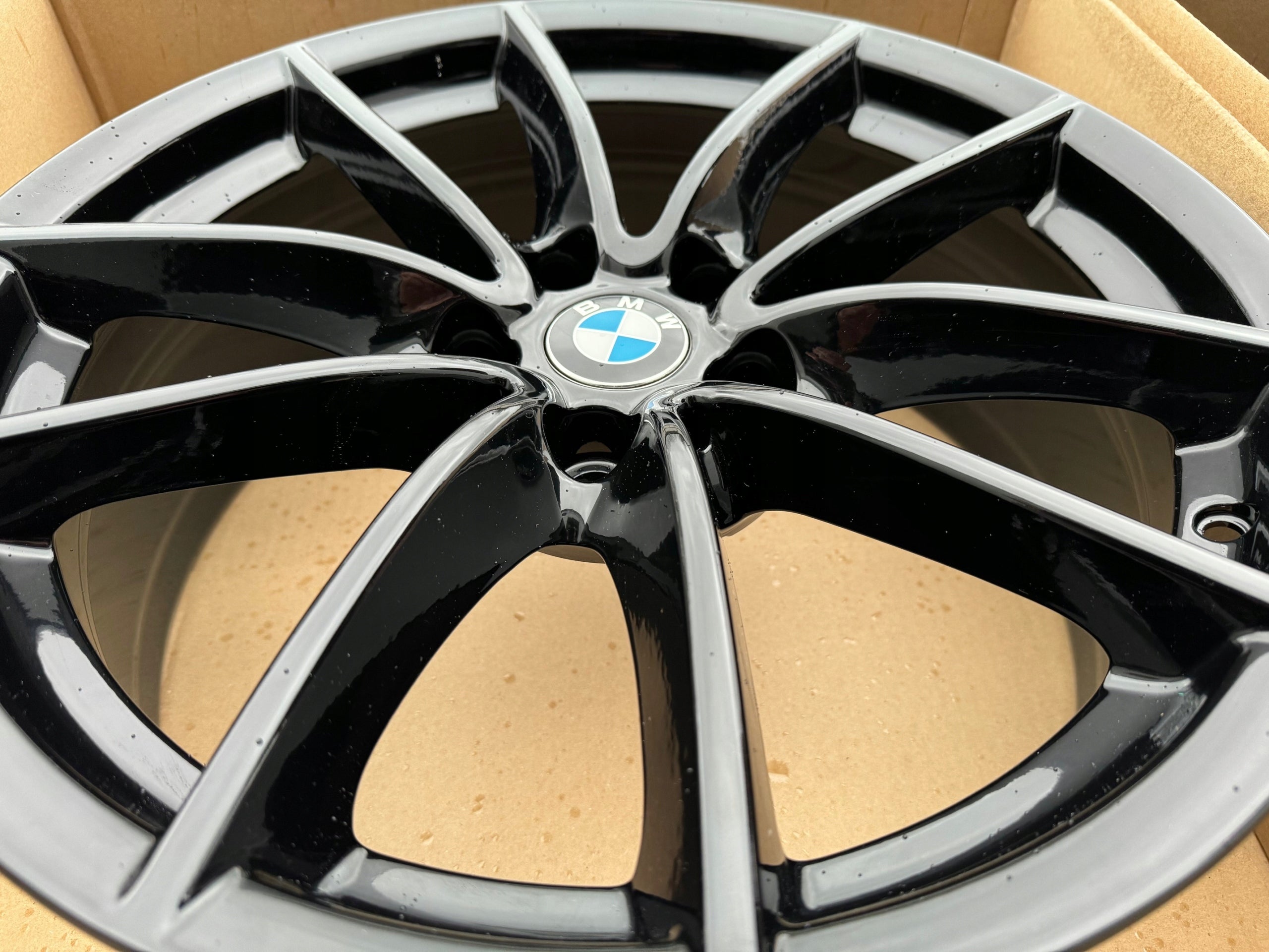 Alu Felge BMW G02 X4 X1 G01 Aluminum rim 18 Zoll 7.0J 5x112 22ET 6880047