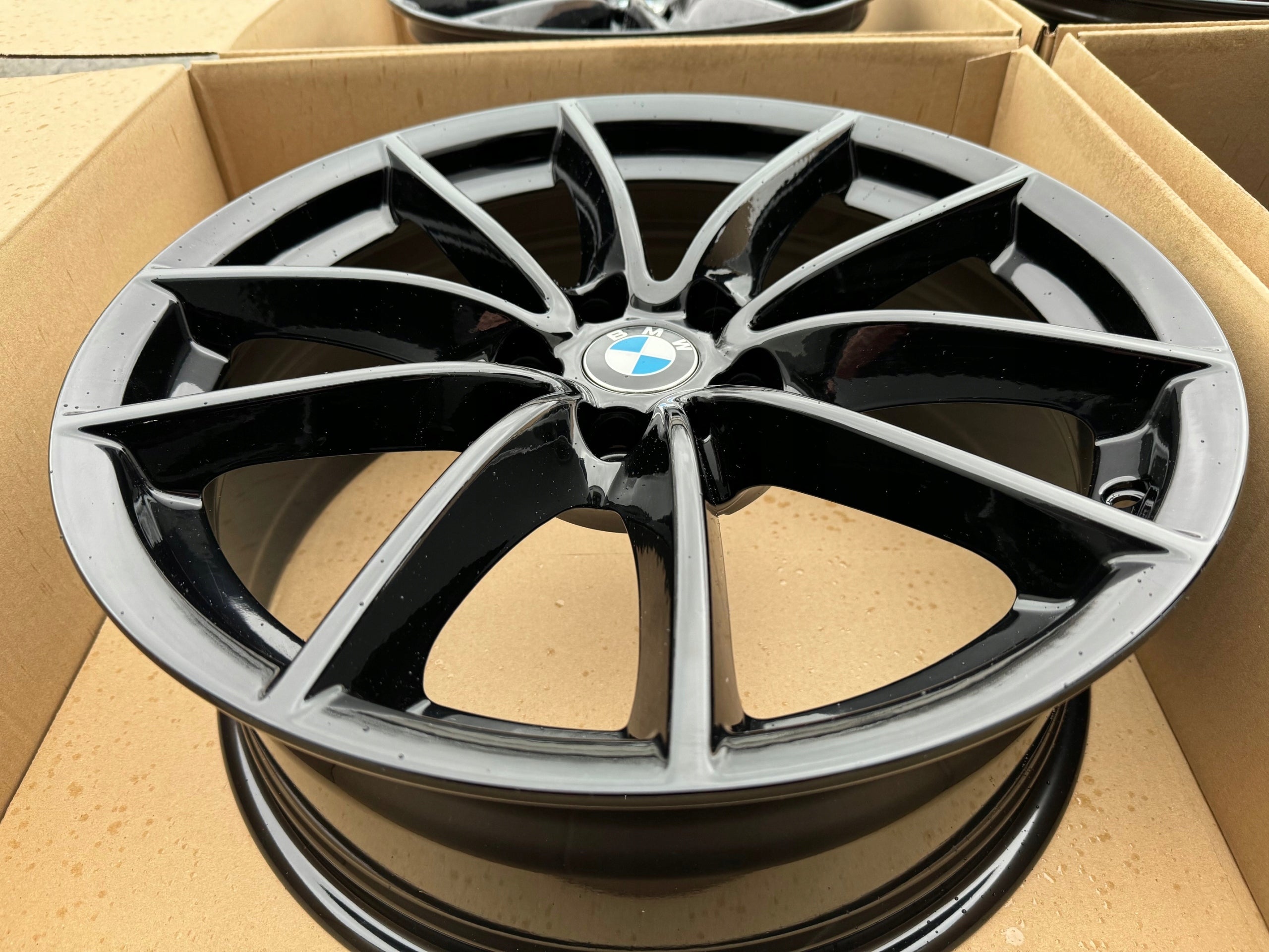 Alu Felge BMW G02 X4 X1 G01 Aluminum rim 18 Zoll 7.0J 5x112 22ET 6880047