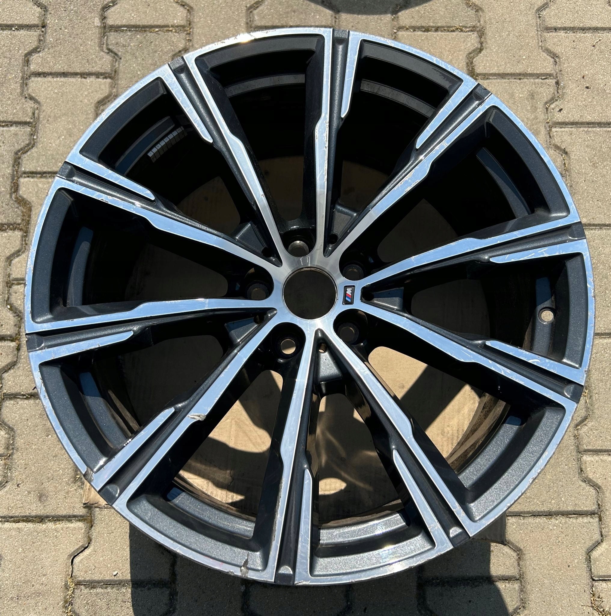 1x Alu Felge BMW X6 X2 X5 G05 X1 Aluminum rim 20 Zoll 9.0J 5x112 35ET 8071996