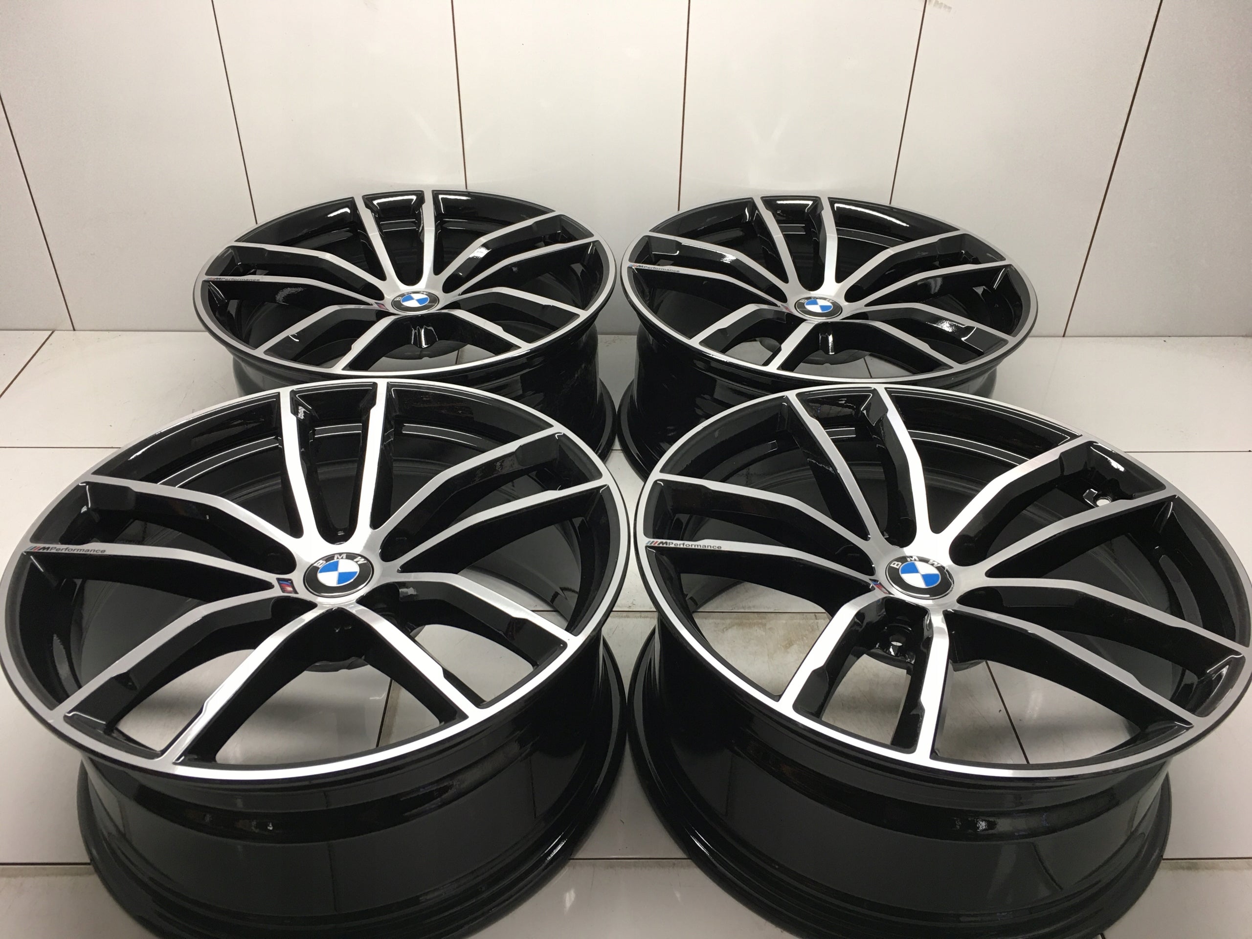 Alu Felge BMW G30 G11 G32 X1 G11 G12 Aluminum rim 18 Zoll 8.0J 5x112 30ET