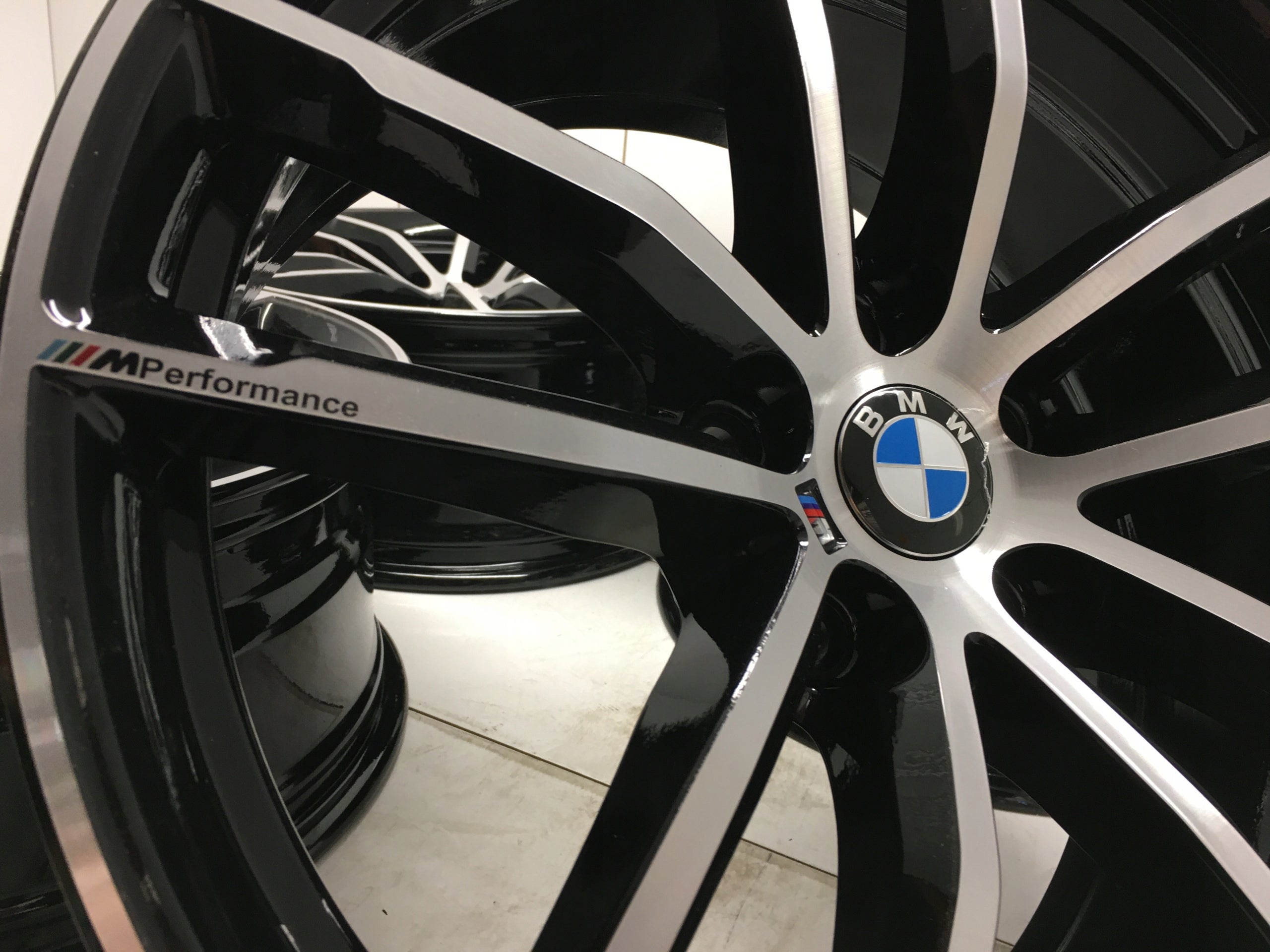 Alu Felge BMW G30 G11 G32 X1 G11 G12 Aluminum rim 18 Zoll 8.0J 5x112 30ET