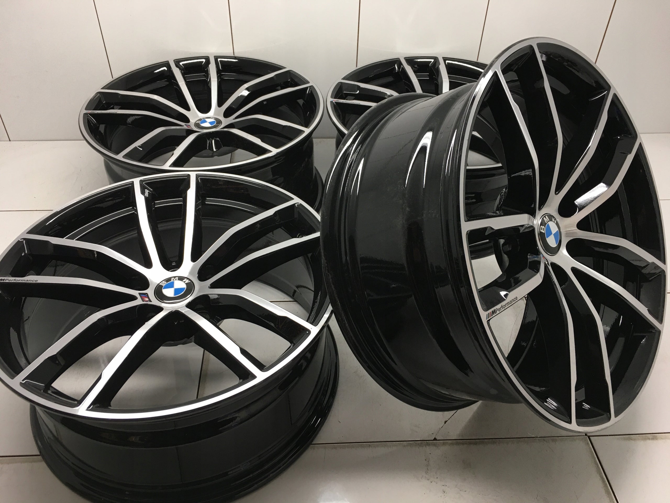 Alu Felge BMW G30 G11 G32 X1 G11 G12 Aluminum rim 18 Zoll 8.0J 5x112 30ET