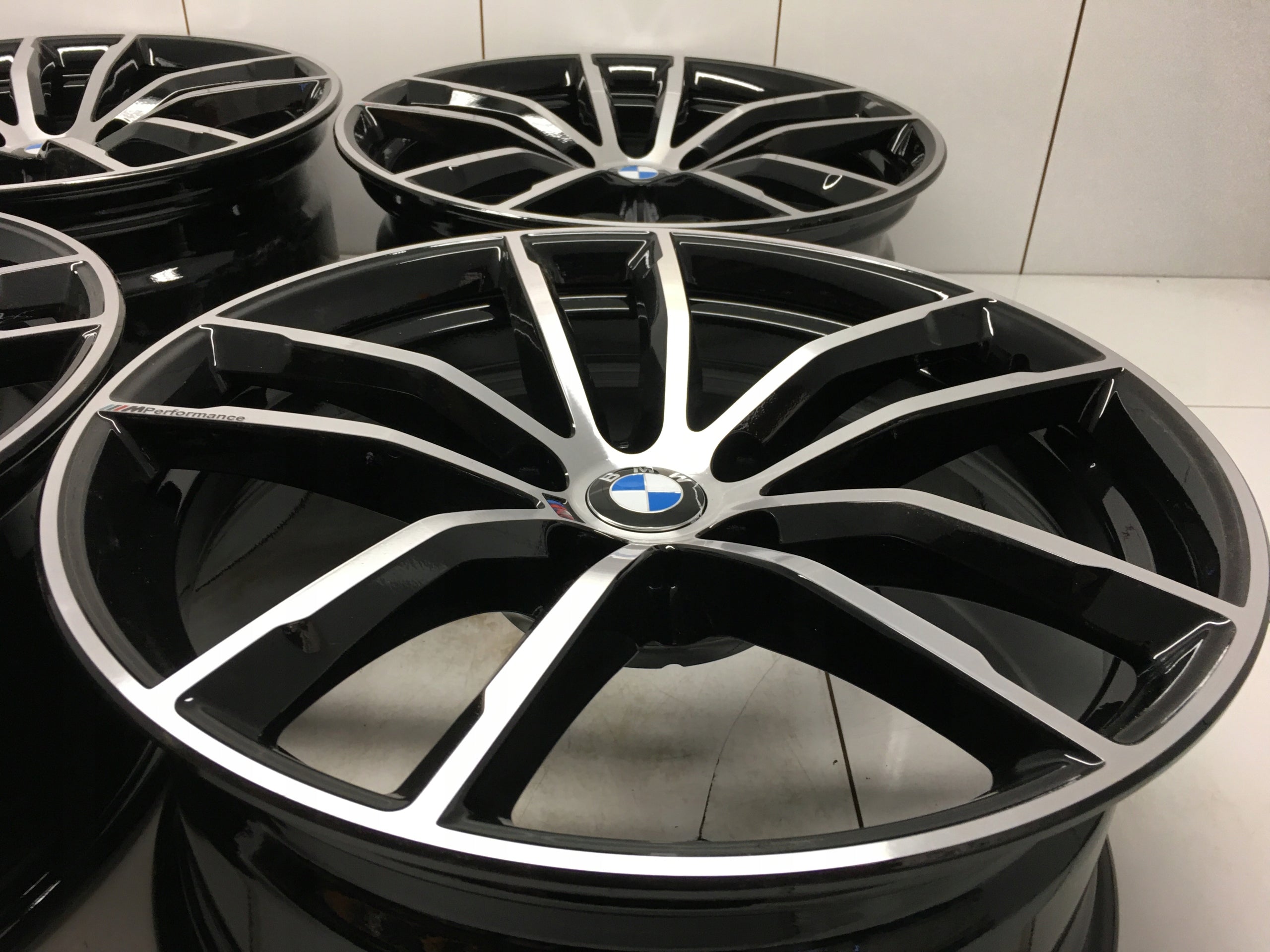 Alu Felge BMW G30 G11 G32 X1 G11 G12 Aluminum rim 18 Zoll 8.0J 5x112 30ET