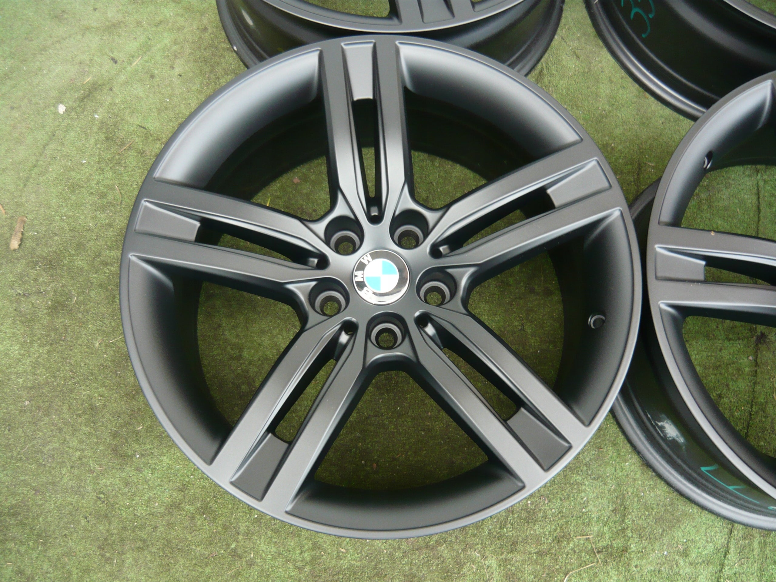 Alu Felge BMW G30 G11 G32 X1 G11 G12 Aluminum rim 18 Zoll 8.0J 5x112 30ET