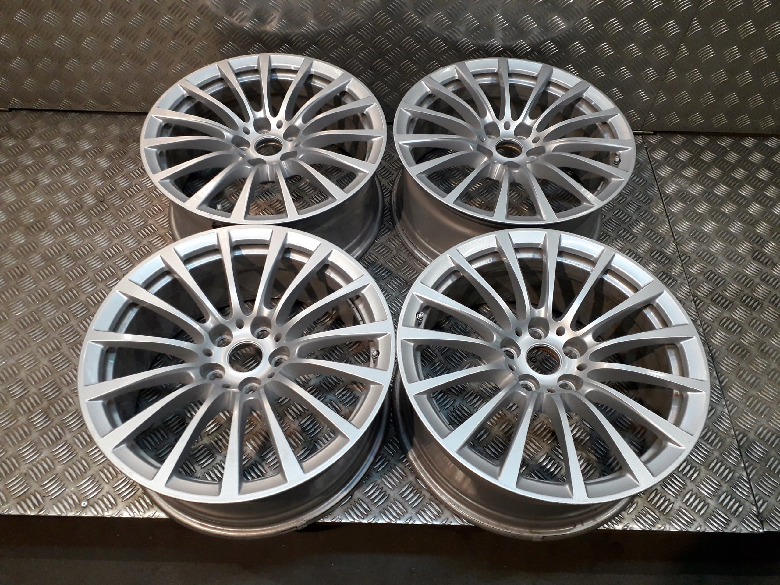 Alu Felge BMW G30 G11 G32 X1 G30 G31 G31 Aluminum rim 18 Zoll 8.0J 5x112 30ET