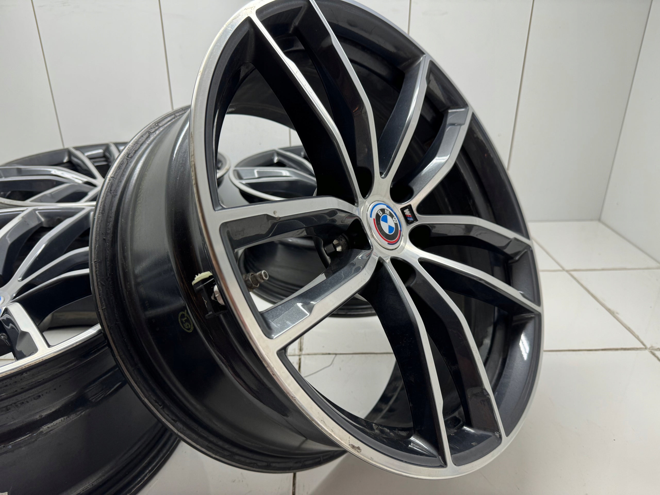 Alu Felge BMW G31 G30 G11 G30 G31 X1 18 Zoll 8.0J 5x112 30ET 8093915