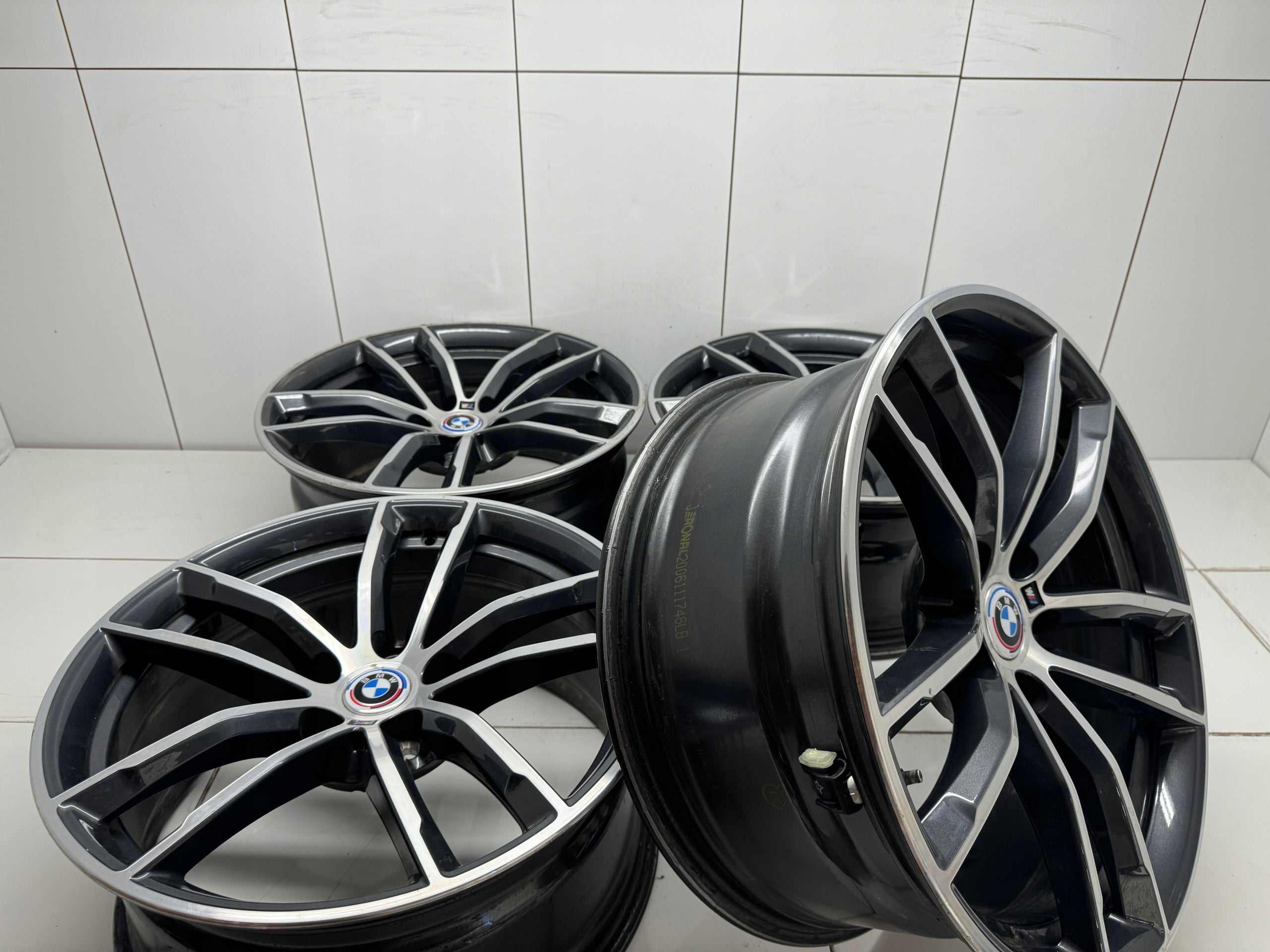 Alu Felge BMW G31 G30 G11 G30 G31 X1 18 Zoll 8.0J 5x112 30ET 8093915