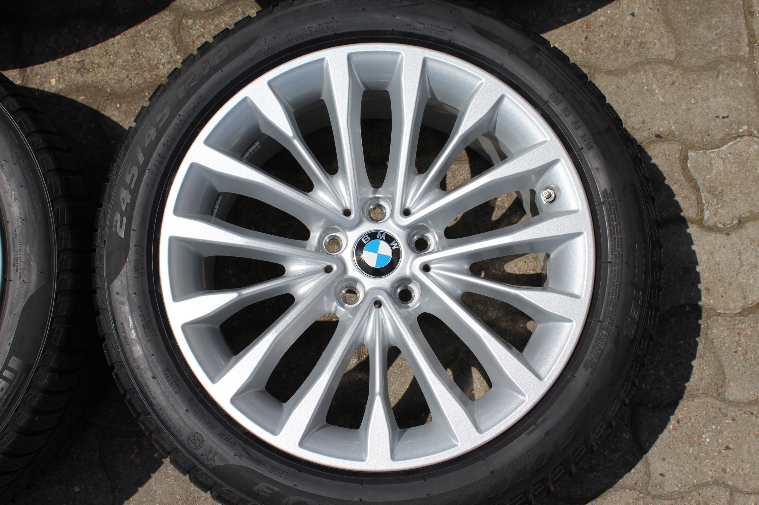 Alu Felge BMW G31 G30 G31 X1 G30 Aluminum rim 18 Zoll 8.0J 5x112 30ET 6863418