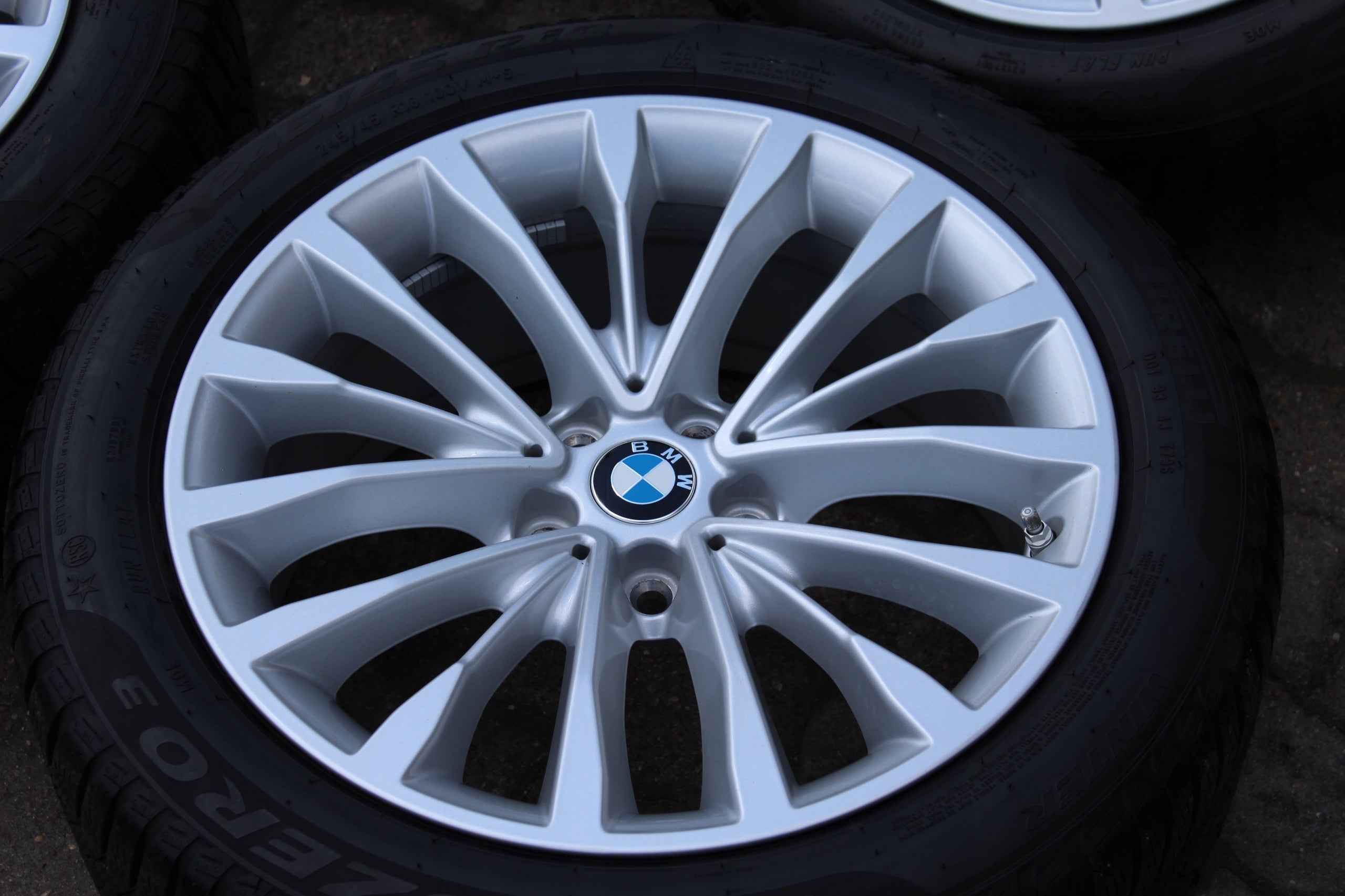 Alu Felge BMW G31 G30 G31 X1 G30 Aluminum rim 18 Zoll 8.0J 5x112 30ET 6863418