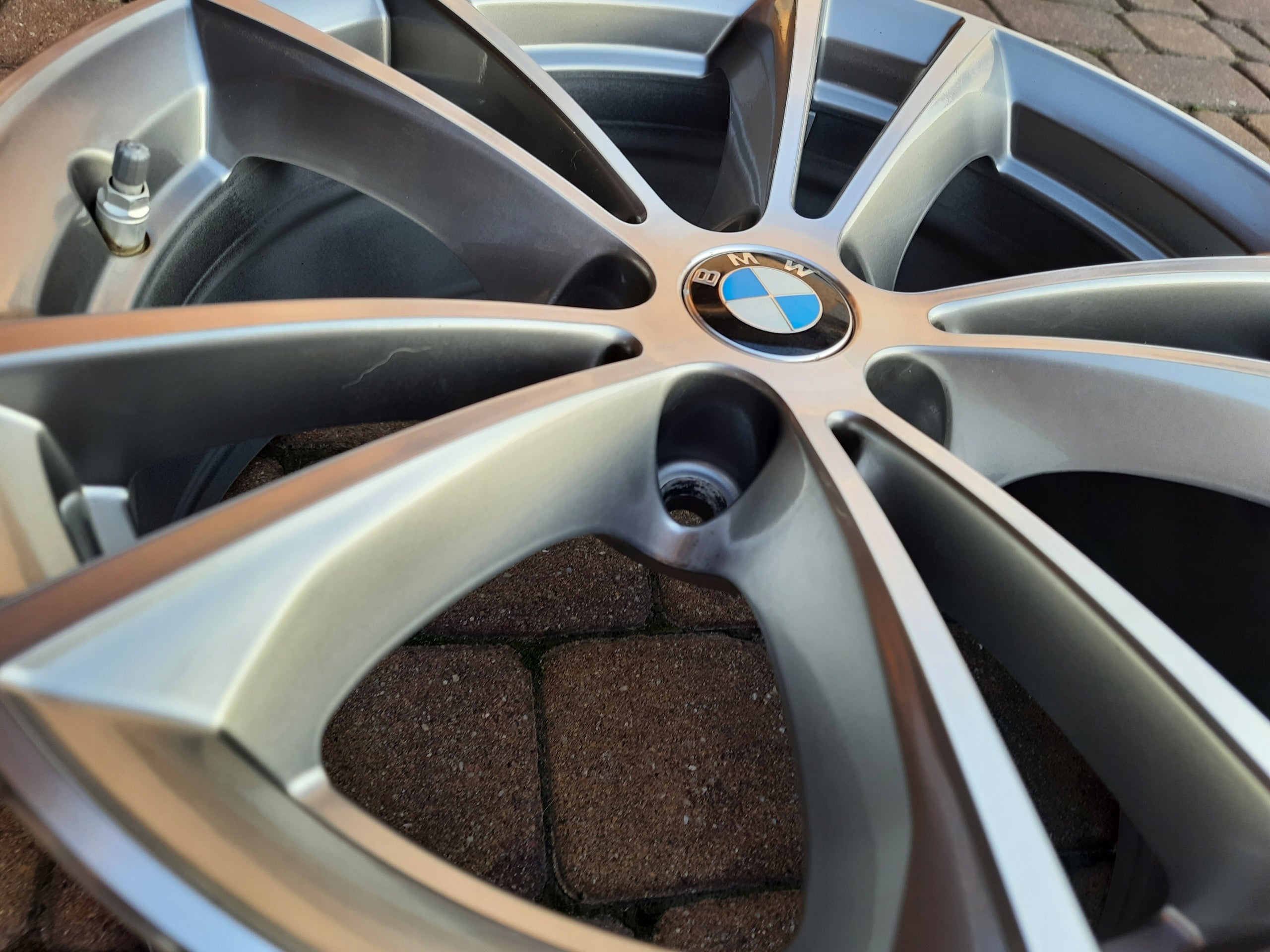 Alu Felge BMW G30 G31 X1 Aluminum rim 17 Zoll 7.5J 5x112 27ET