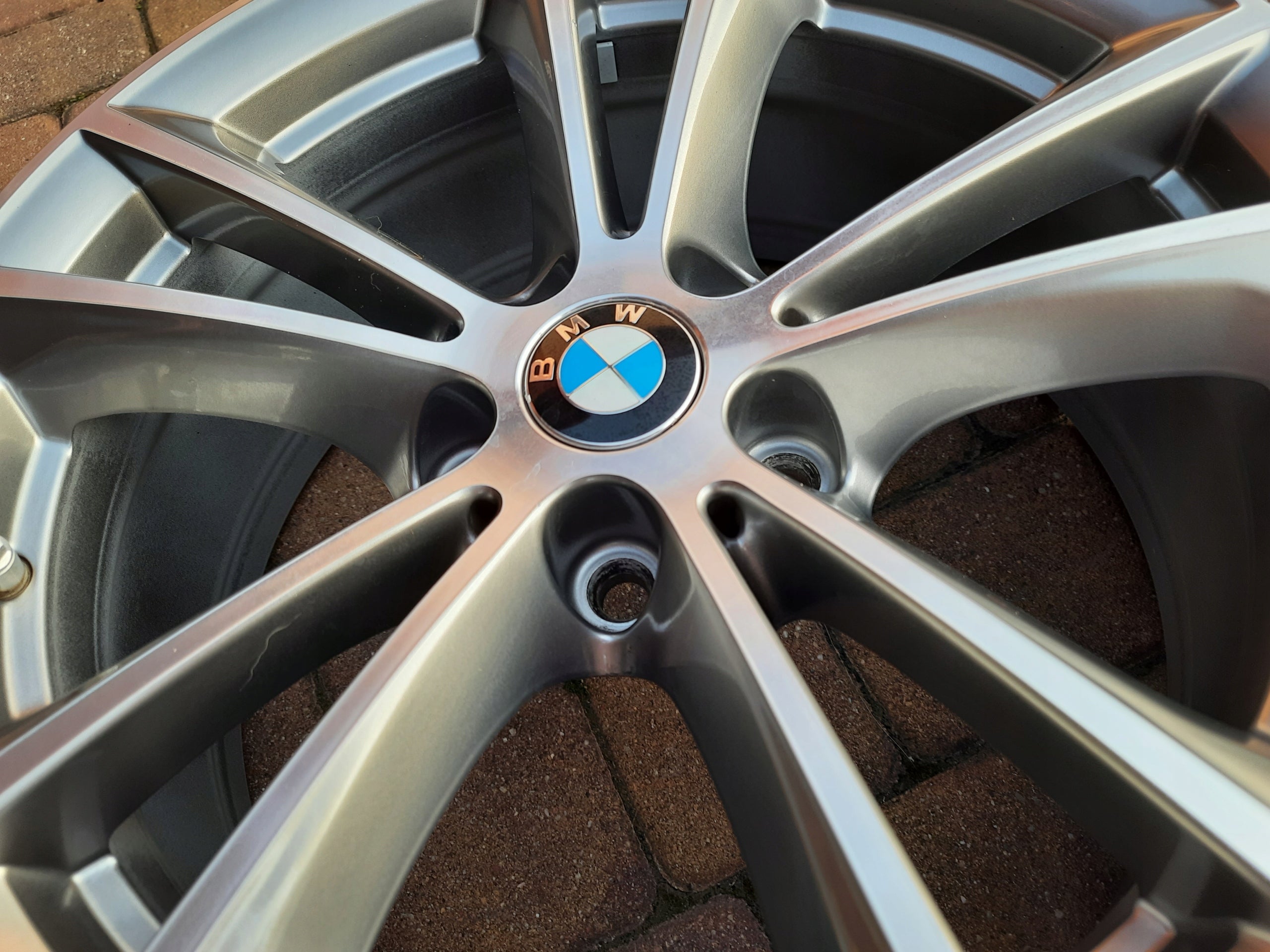 Alu Felge BMW G30 G31 X1 Aluminum rim 17 Zoll 7.5J 5x112 27ET