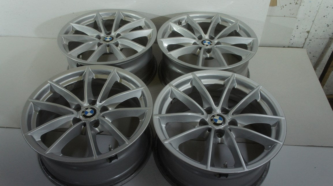 Alu Felge BMW X1 Aluminum rim 17 Zoll 7.5J 5x112 27ET 6868217