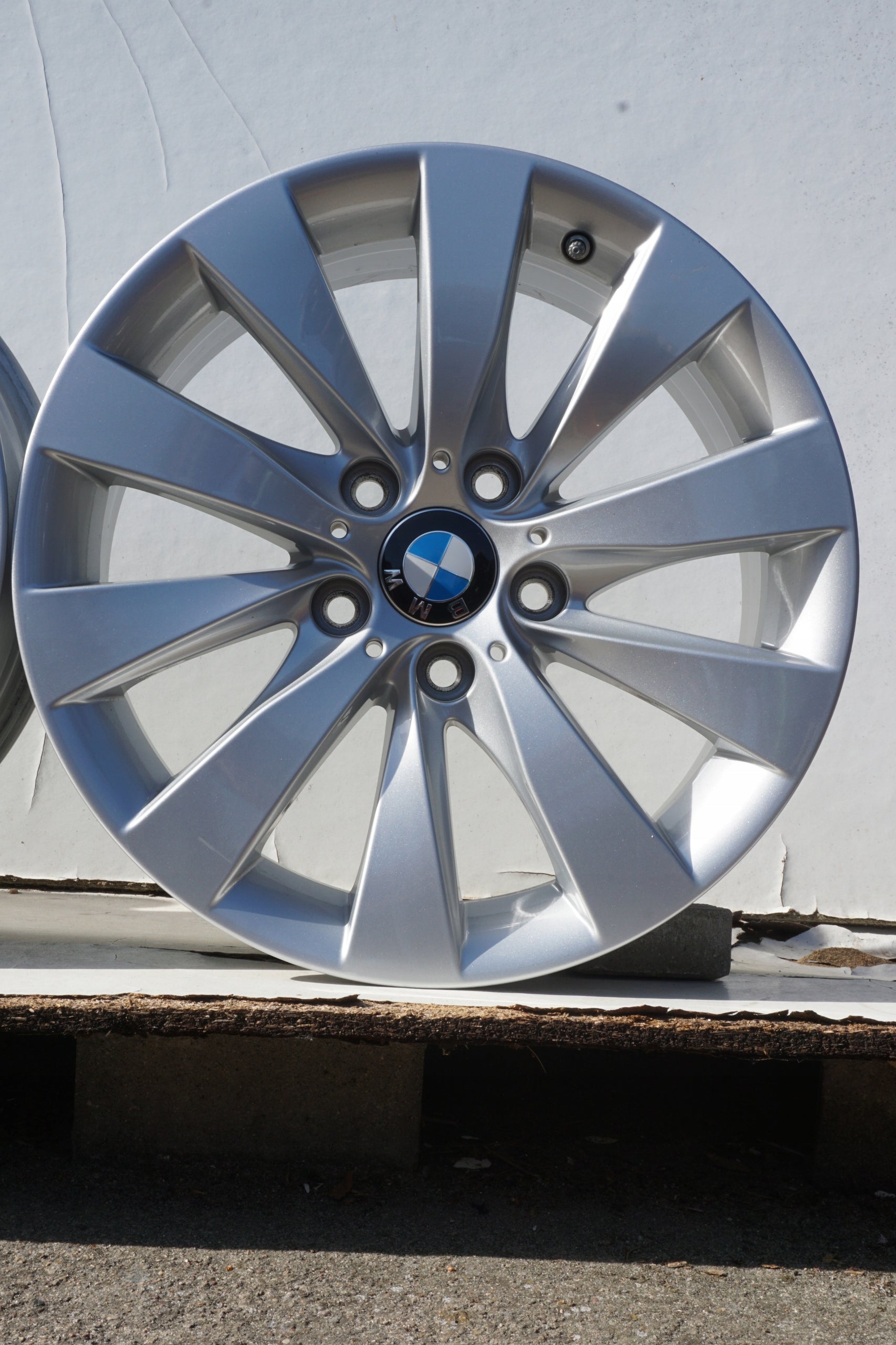 Alu Felge BMW X1 Aluminum rim 17 Zoll 7.5J 5x120 37ET 6796240