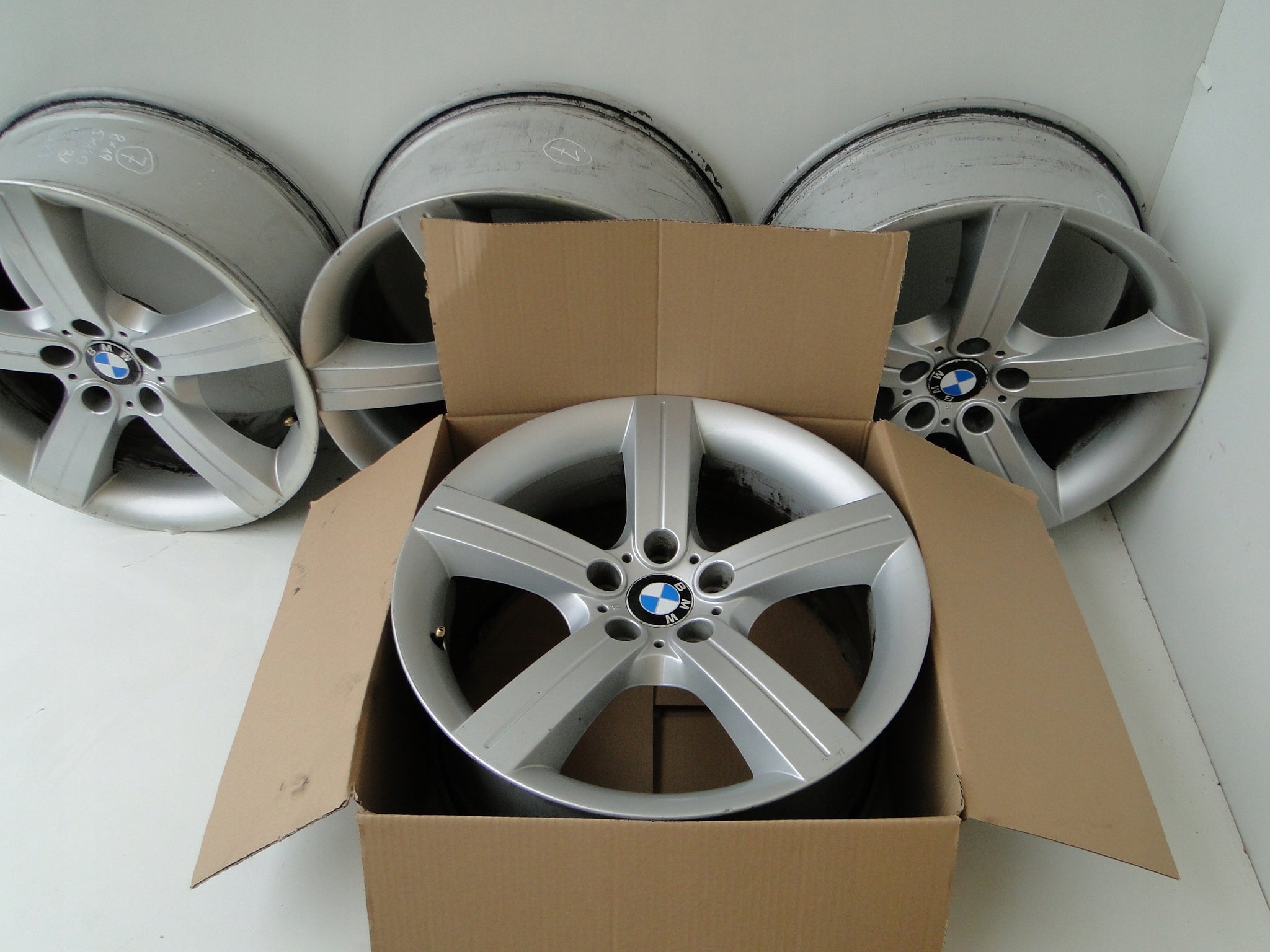 Alu Felge BMW X1 Aluminum rim 19 Zoll 8.0J 5x120 37ET