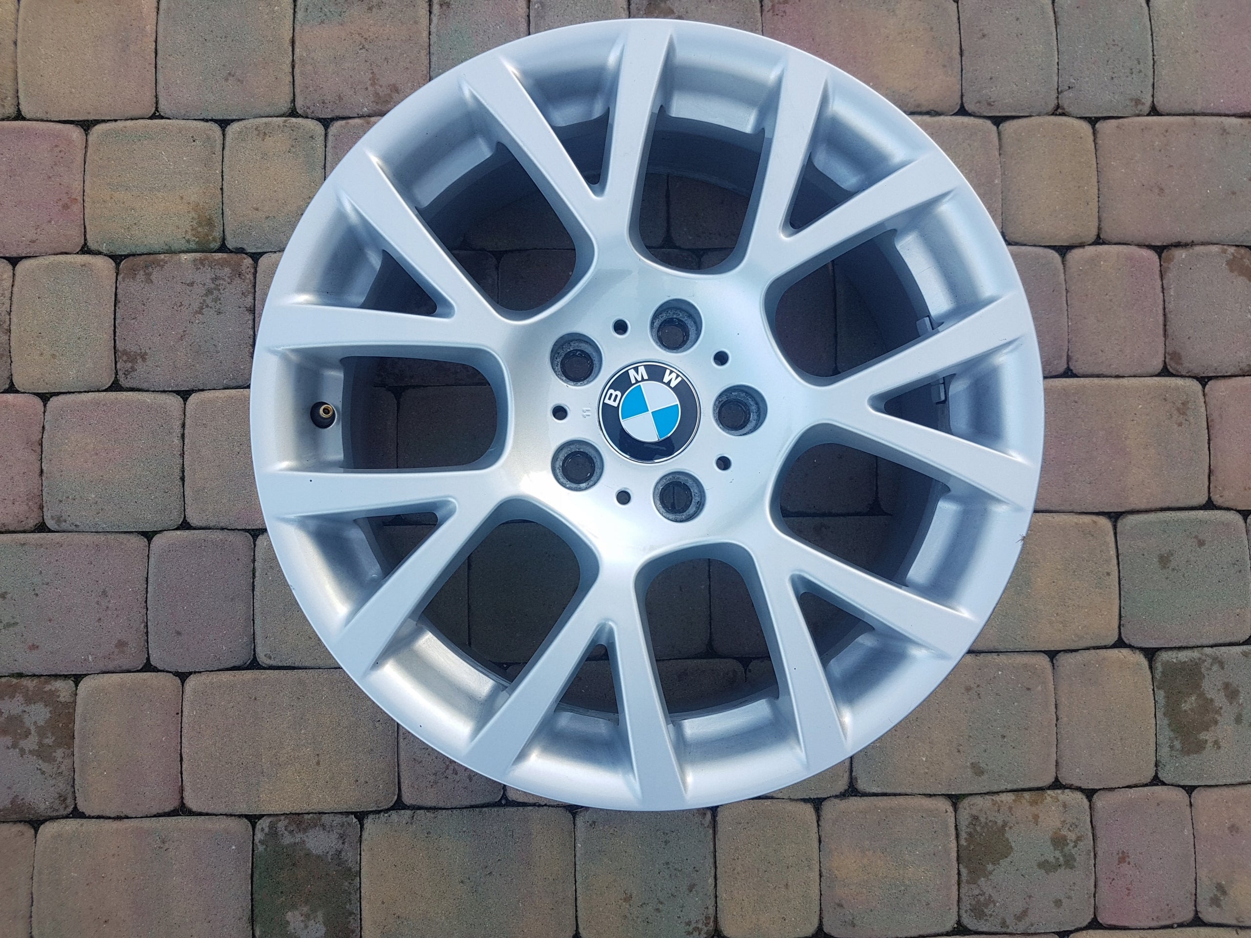 Alu Felge BMW X1 Aluminum rim 18 Zoll 8.0J 5x120 30ET