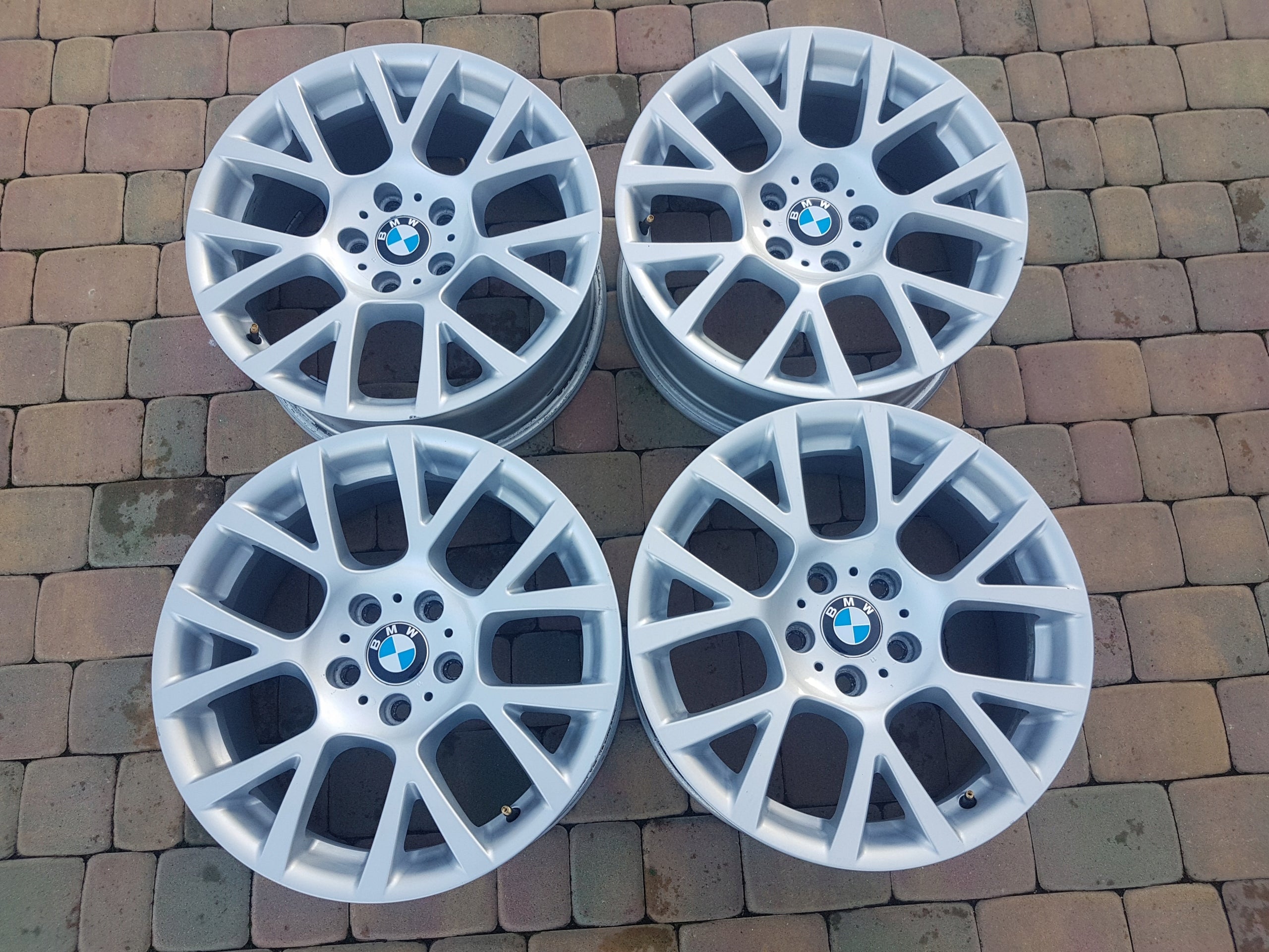 Alu Felge BMW X1 Aluminum rim 18 Zoll 8.0J 5x120 30ET