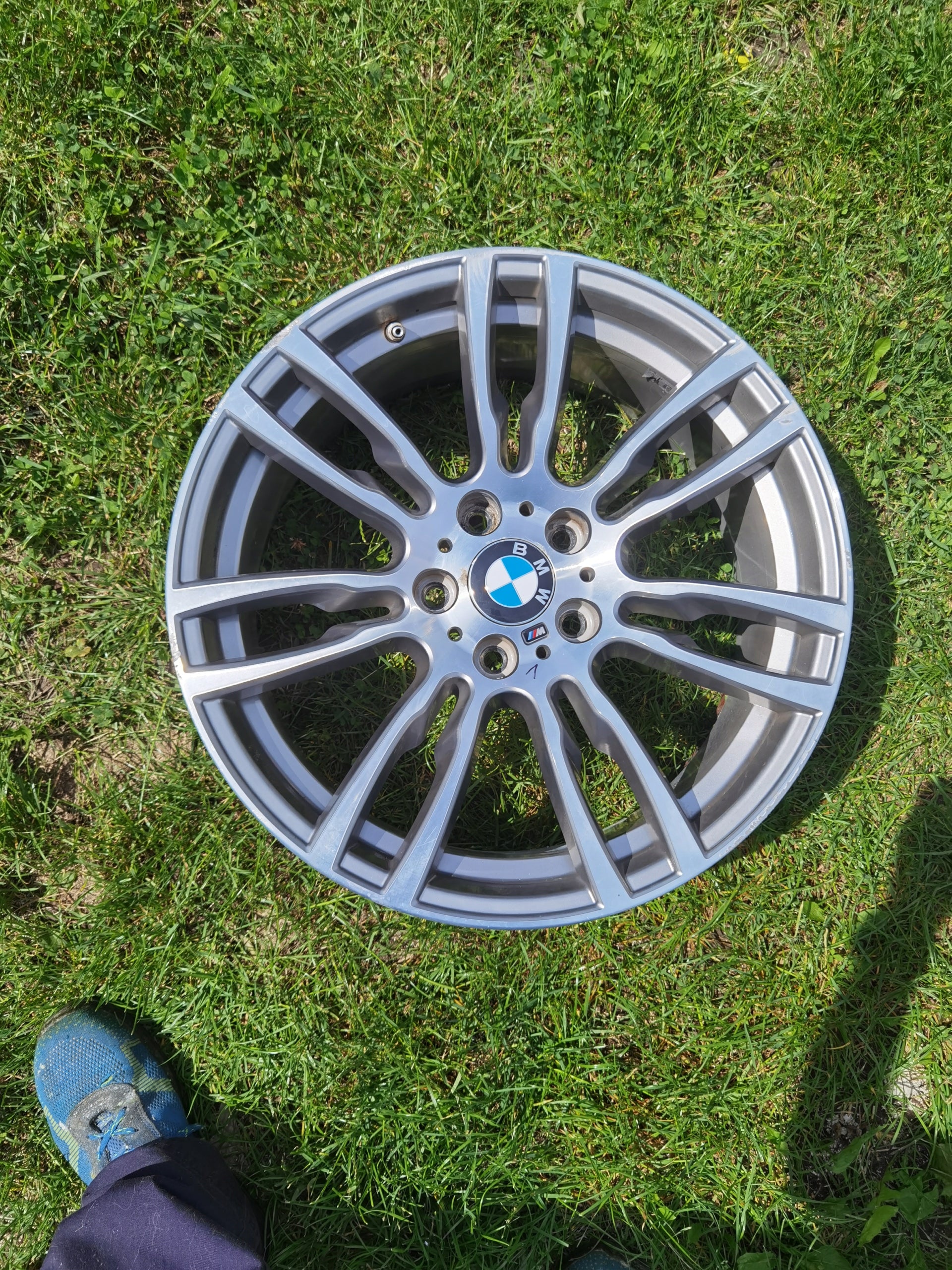 1x Alu Felge BMW X1 Aluminum rim 19 Zoll 8.5J 5x120 7850020