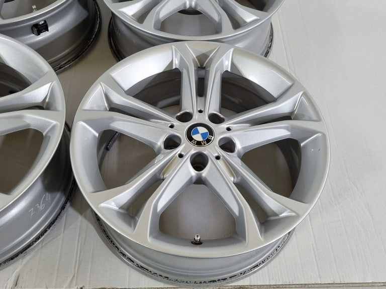 Alu Felge BMW X1 Aluminum rim 18 Zoll 7.5J 5x112 22ET 6876918