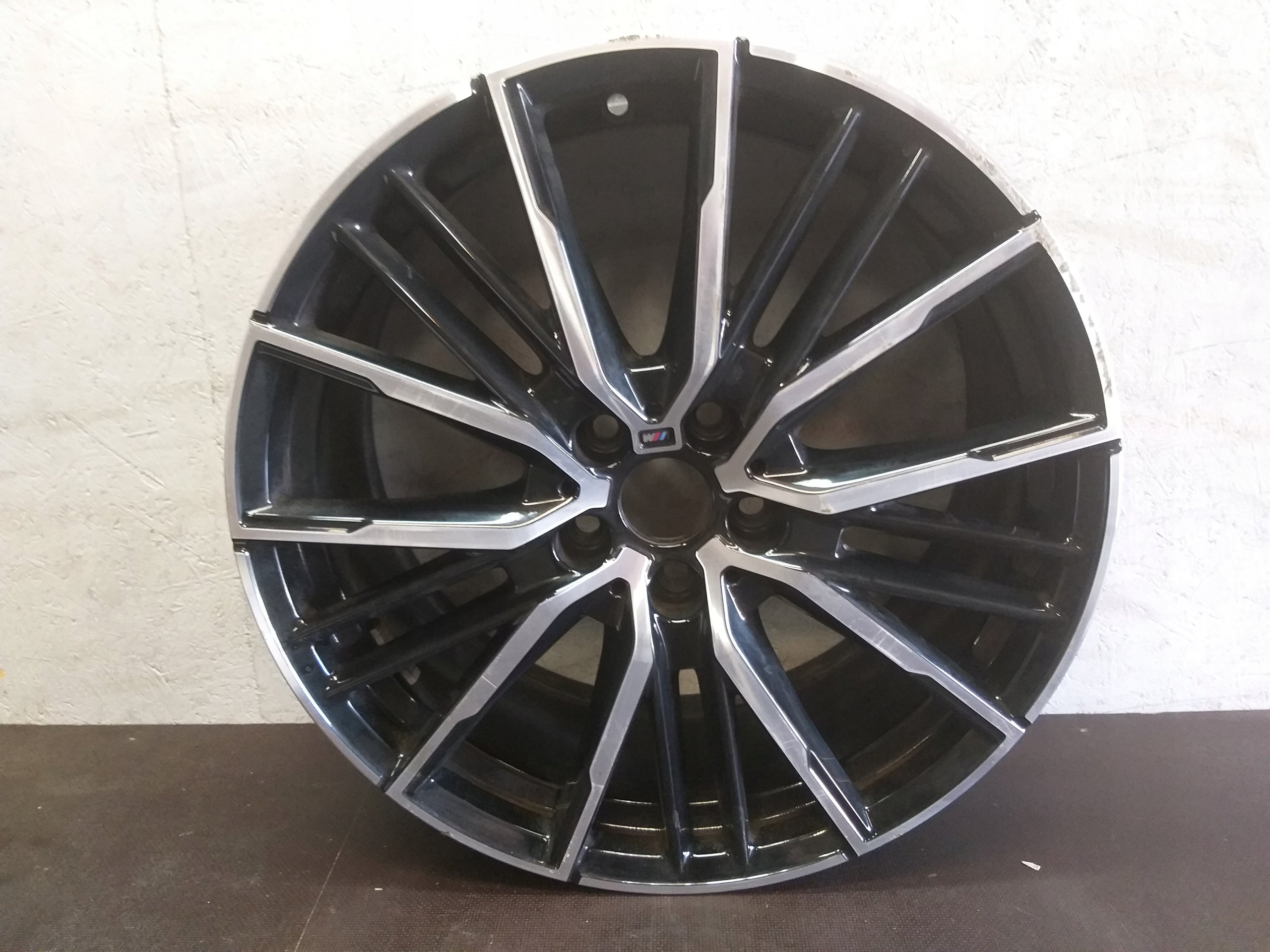 1x Alu Felge BMW X1 Aluminum rim 19 Zoll 8.0J 5x112