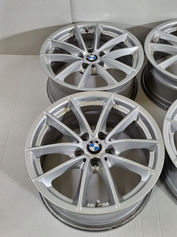 Alu Felge BMW X1 Aluminum rim 17 Zoll 7.5J 5x112 27ET 6868217