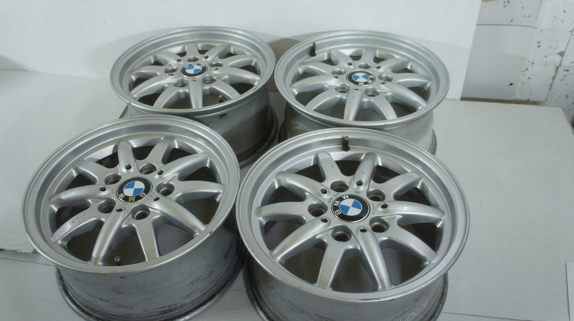 Alu Felge BMW X1 Aluminum rim 15 Zoll 7.0J 5x120 47ET 1182608