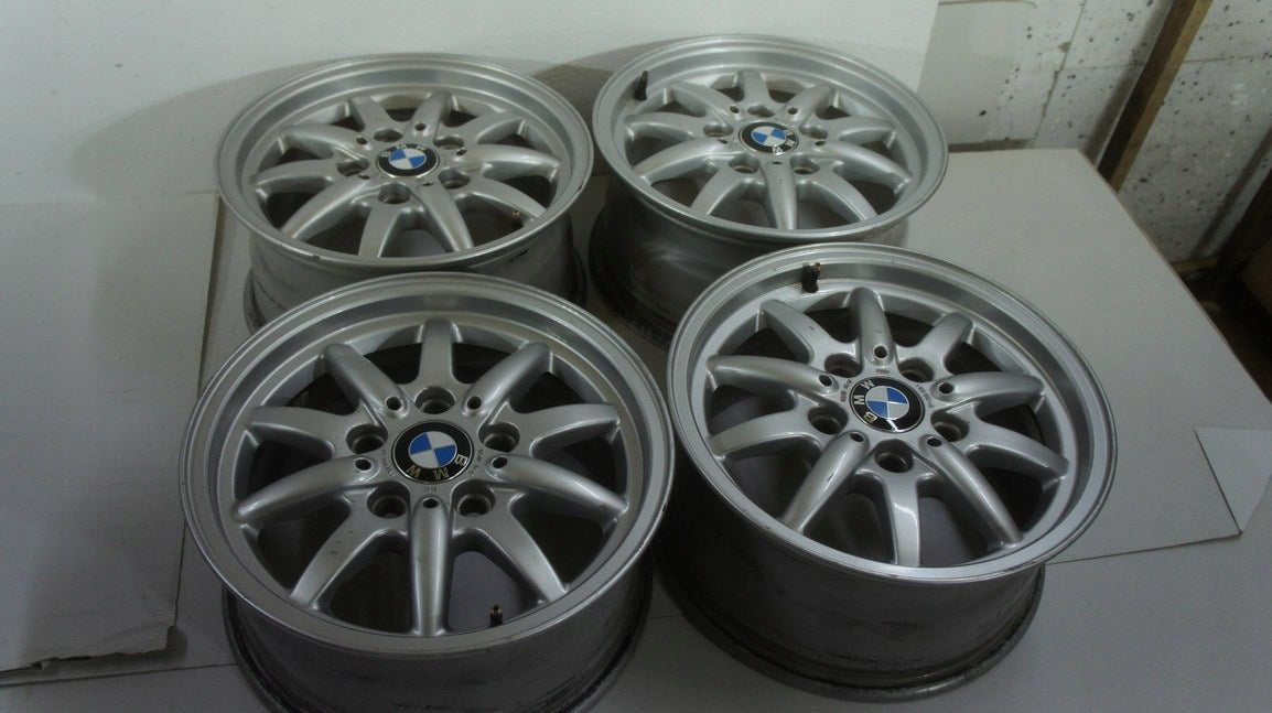 Alu Felge BMW X1 Aluminum rim 15 Zoll 7.0J 5x120 47ET 1182608