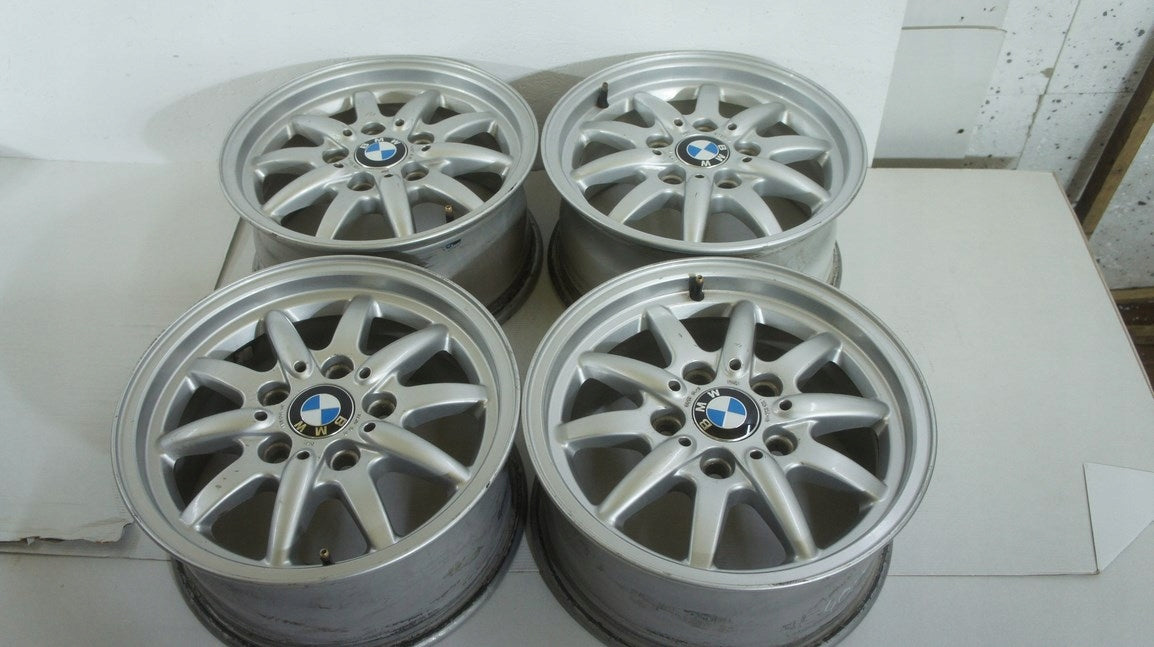 Alu Felge BMW X1 Aluminum rim 15 Zoll 7.0J 5x120 47ET 1182608