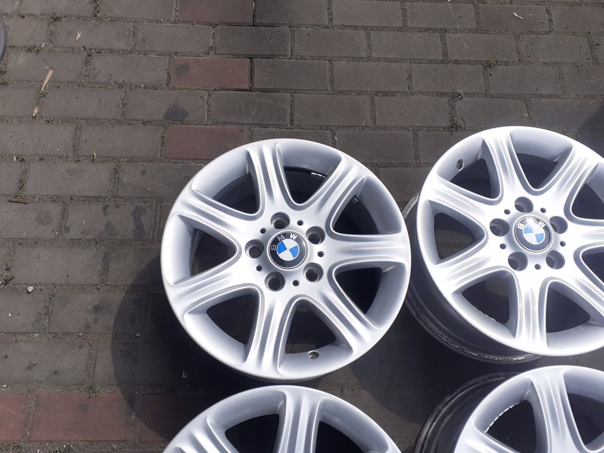 Alu Felge BMW X1 Aluminum rim 16 Zoll 7.0J 5x120 40ET 6796201