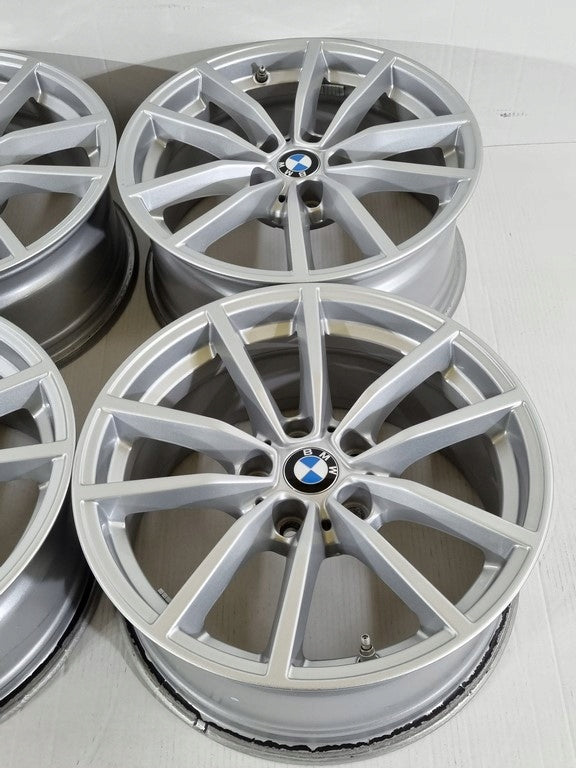 Alu Felge BMW X1 Aluminum rim 17 Zoll 7.5J 5x112 30ET 6883520