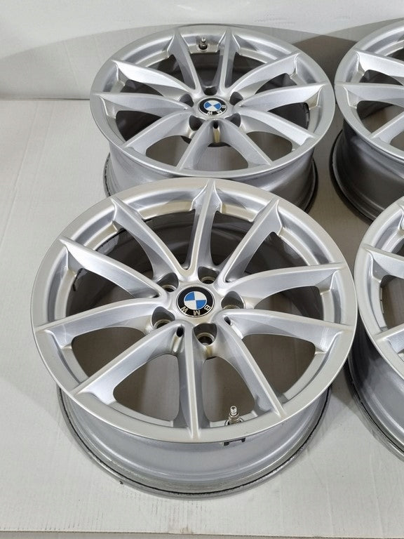 Alu Felge BMW X1 Aluminum rim 17 Zoll 7.5J 5x112 27ET 6868217