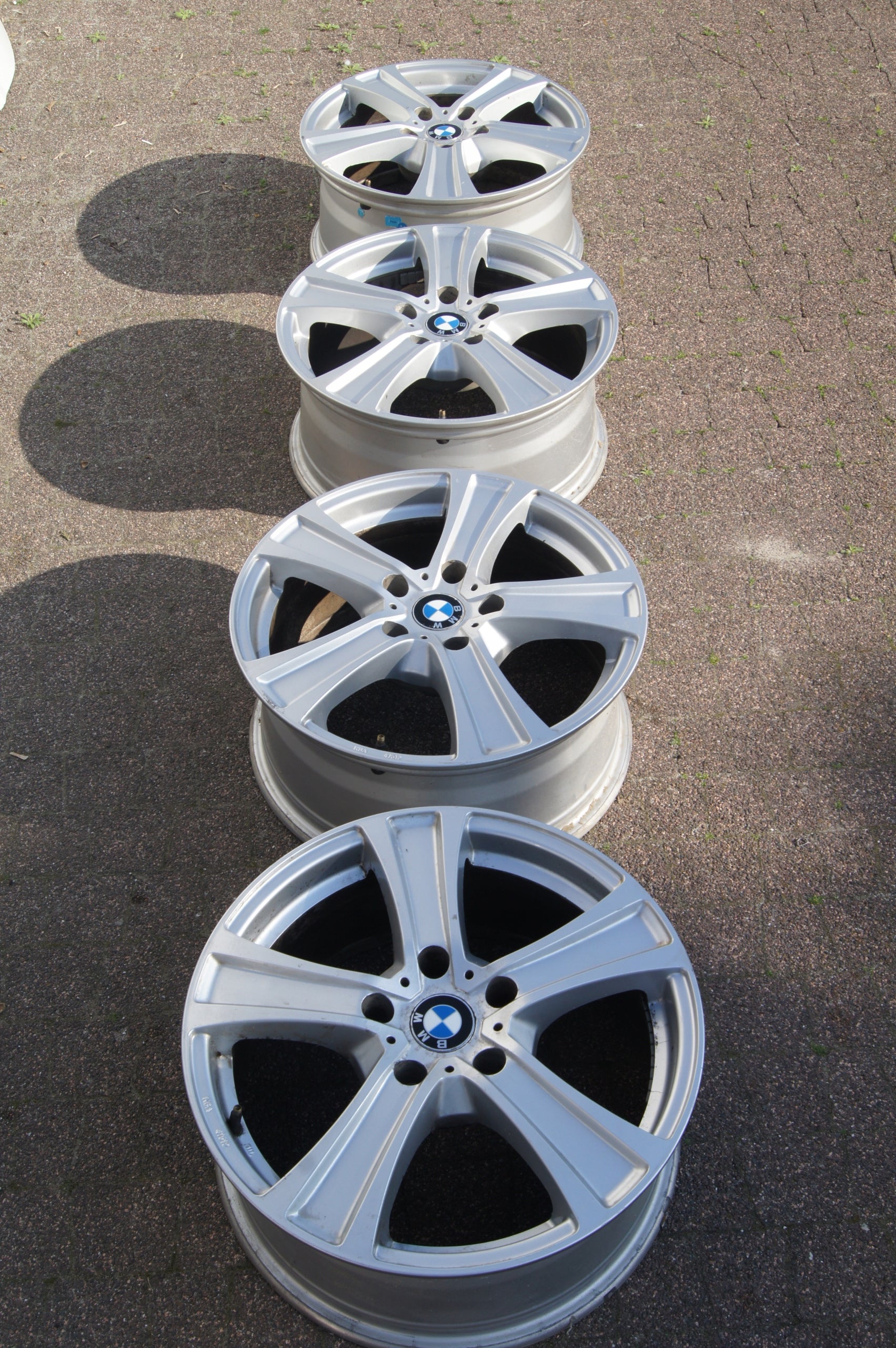 Alu Felge BMW X1 Aluminum rim 17 Zoll 7.5J 5x120