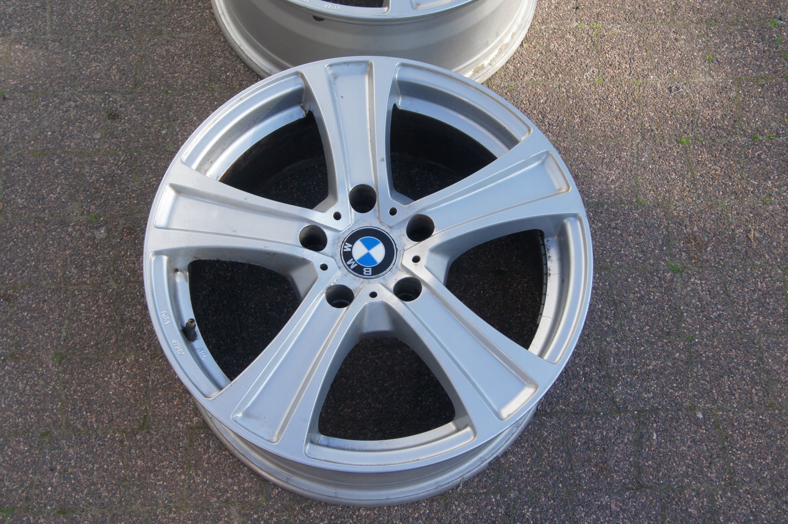 Alu Felge BMW X1 Aluminum rim 17 Zoll 7.5J 5x120