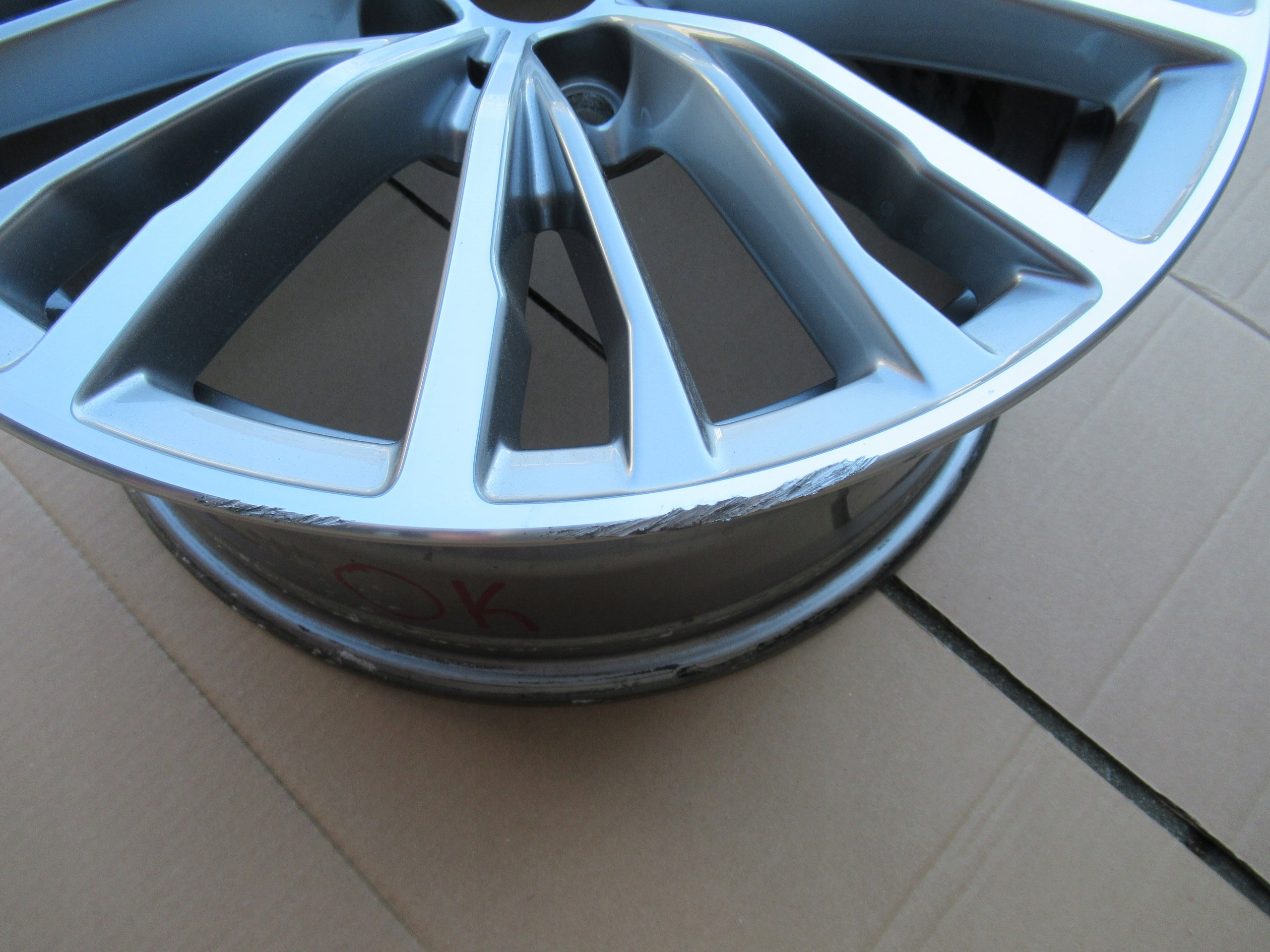 1x Alu Felge BMW X1 Aluminum rim 18 Zoll 7.5J 5x112