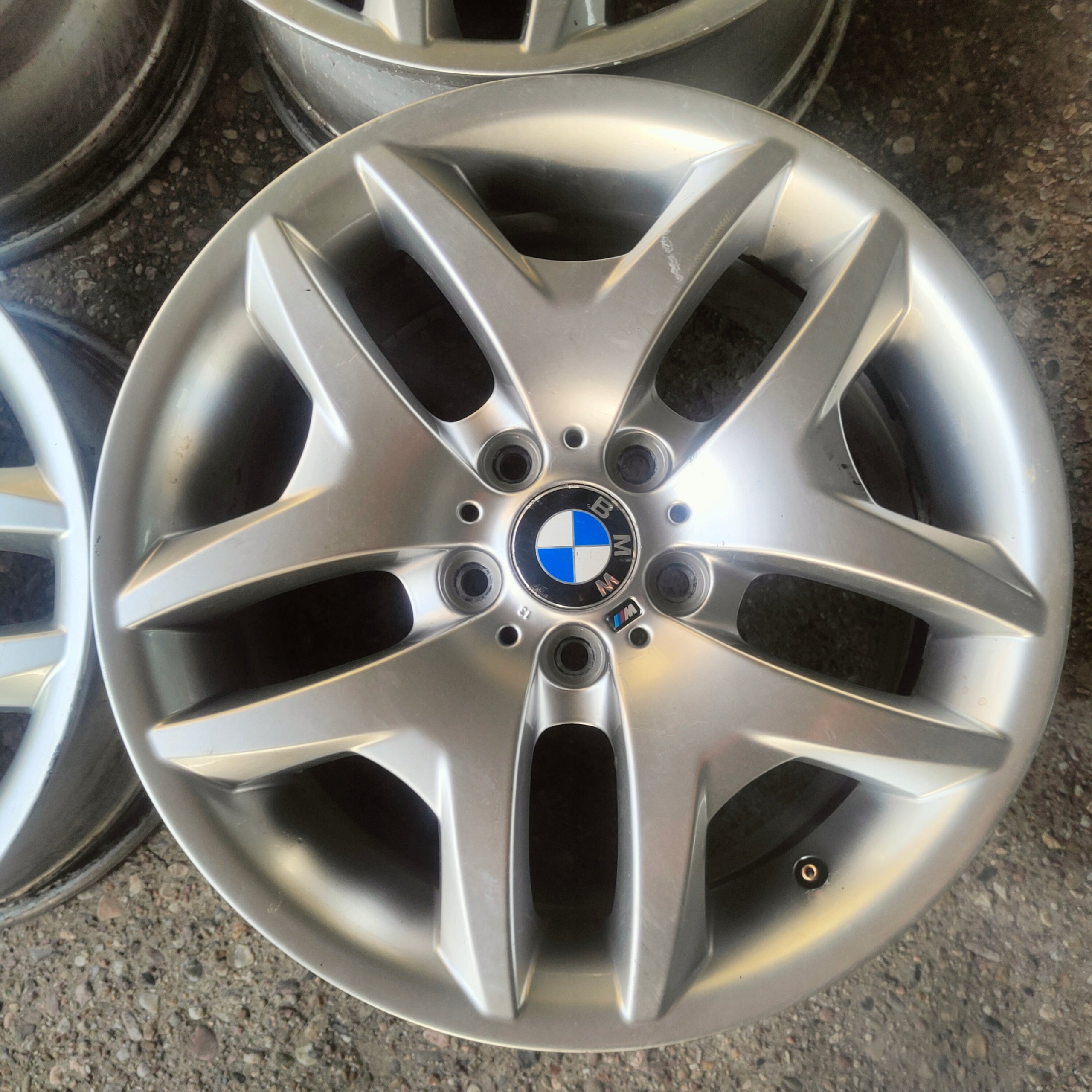 Alu Felge BMW X1 Aluminum rim 18 Zoll 9.0J 5x120 51ET